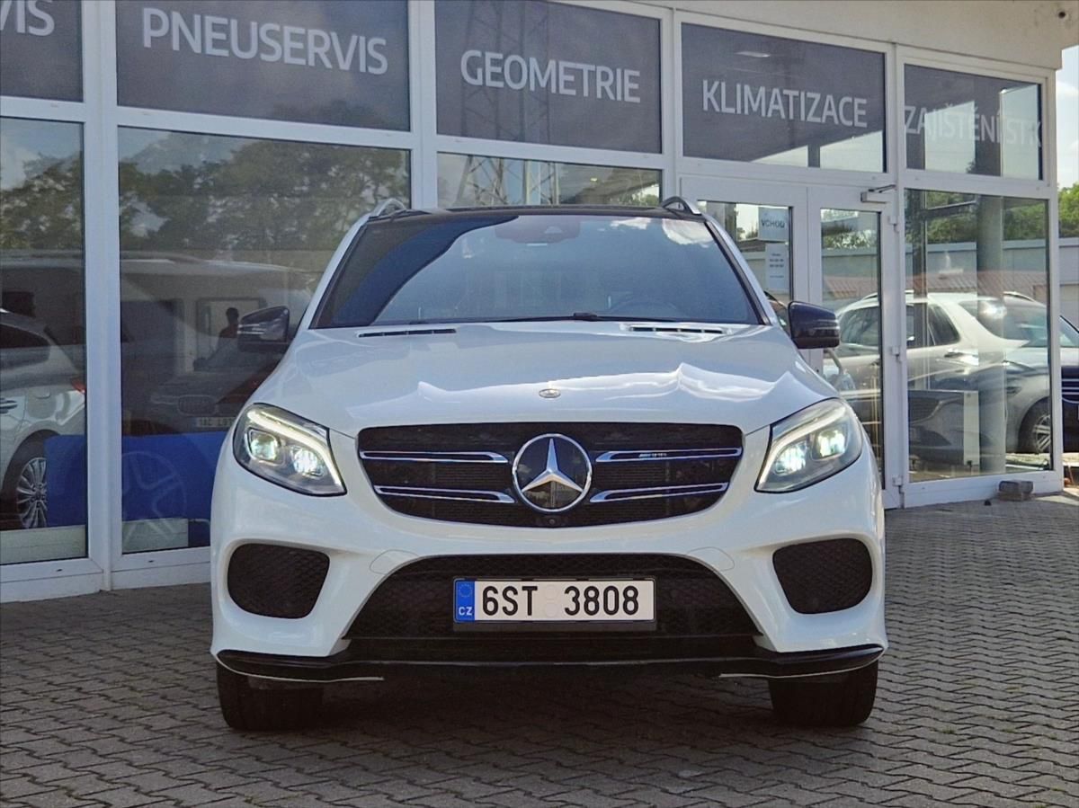 Mercedes-Benz GLE, 3,0 i AMG 270kW 4MATIC PANORAM - fotka 5
