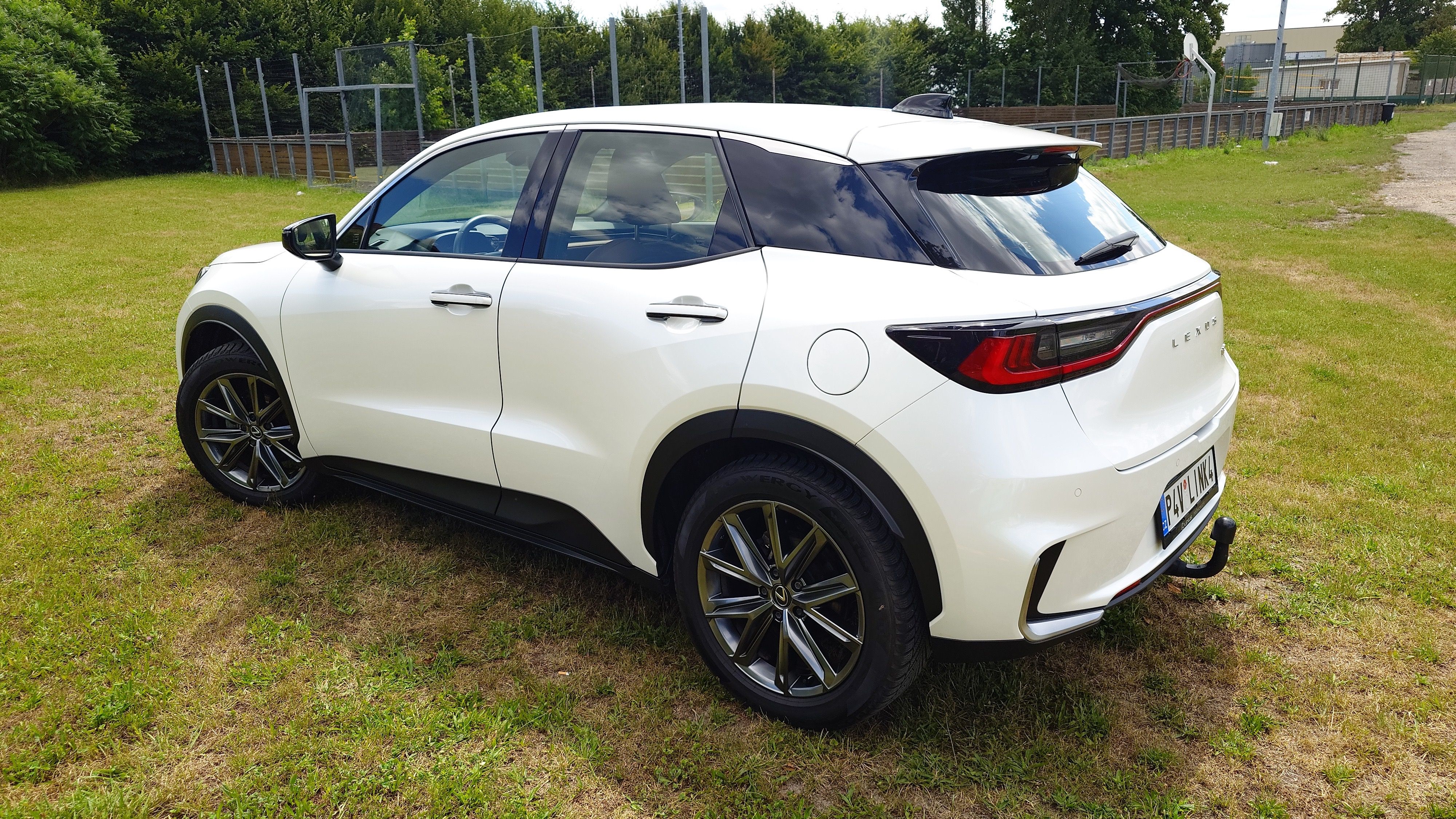 Lexus LBX, 1. majitel, jako nové - fotka 5
