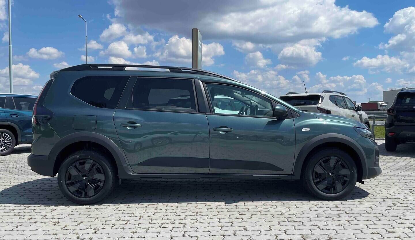 Dacia Jogger, Journey Eco-G 120 auto 7 míst - fotka 4