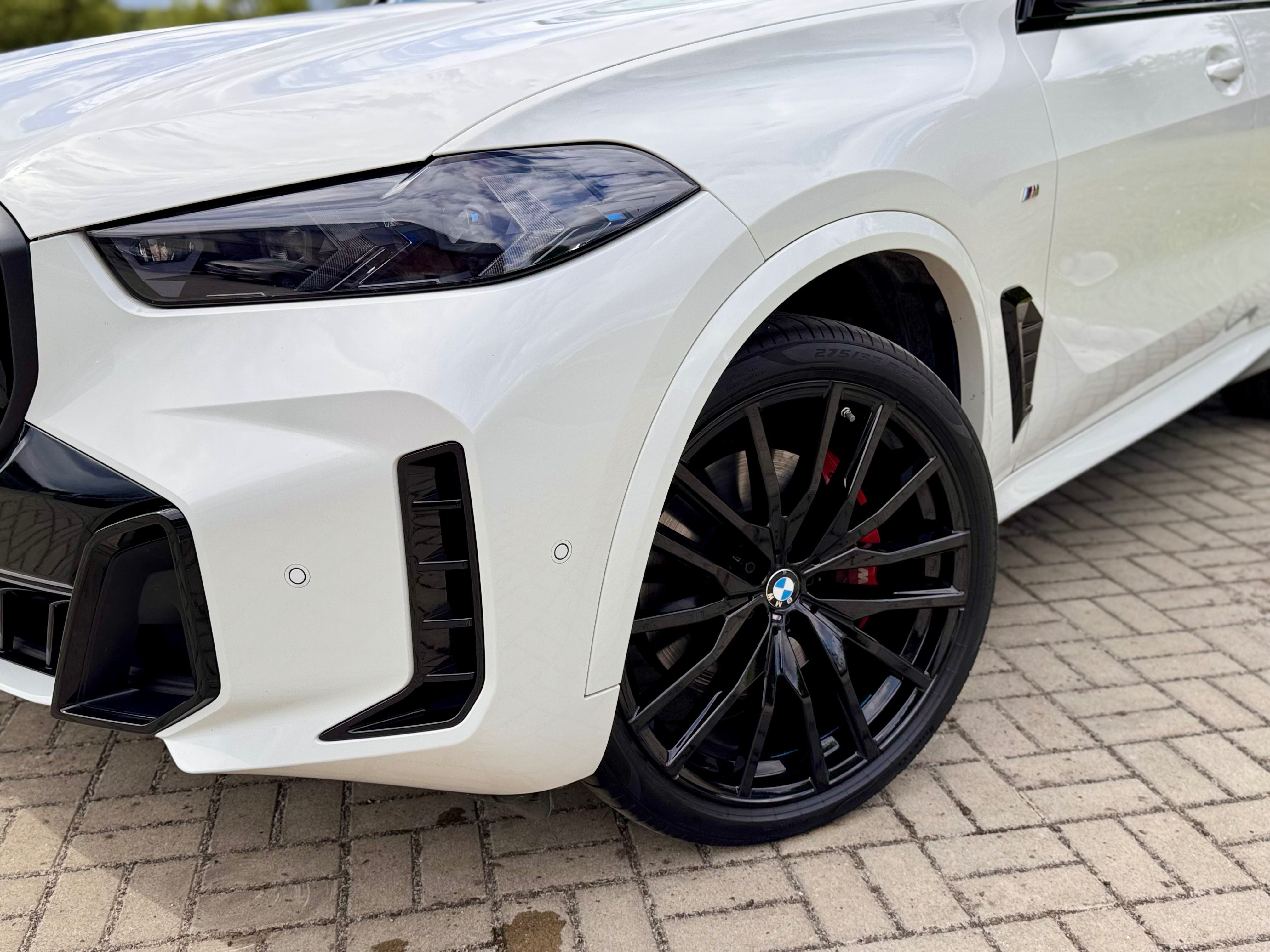 BMW X5, 40i M-sportpaket - fotka 2