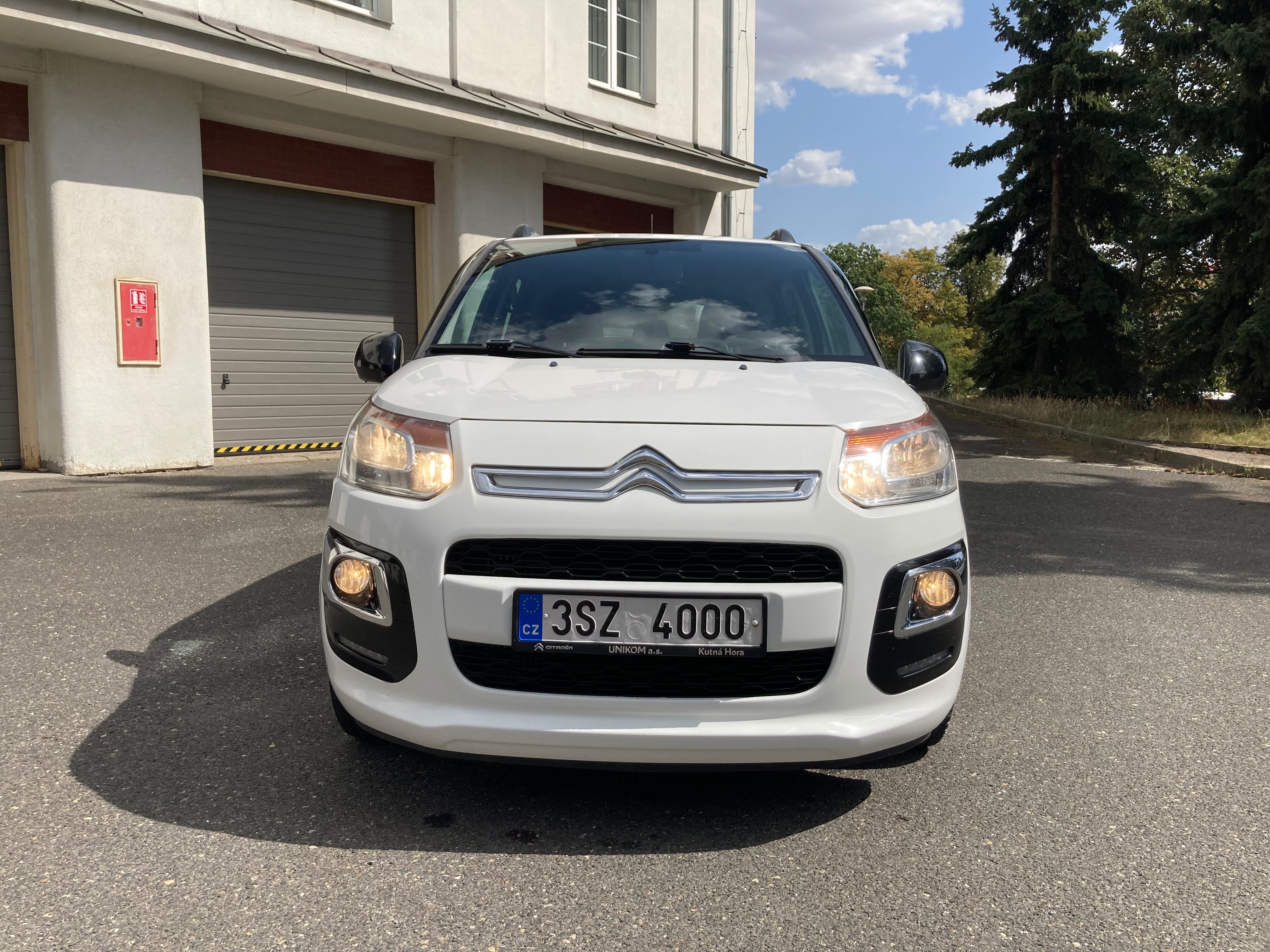 Citroën C3 Picasso, 1.6HDi73kW Tažné ALU16" ČR STK - fotka 6