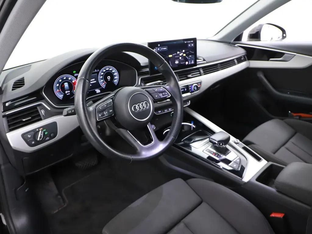 Audi A4, 35TFSI Aut. Sport DPH TZ - fotka 3