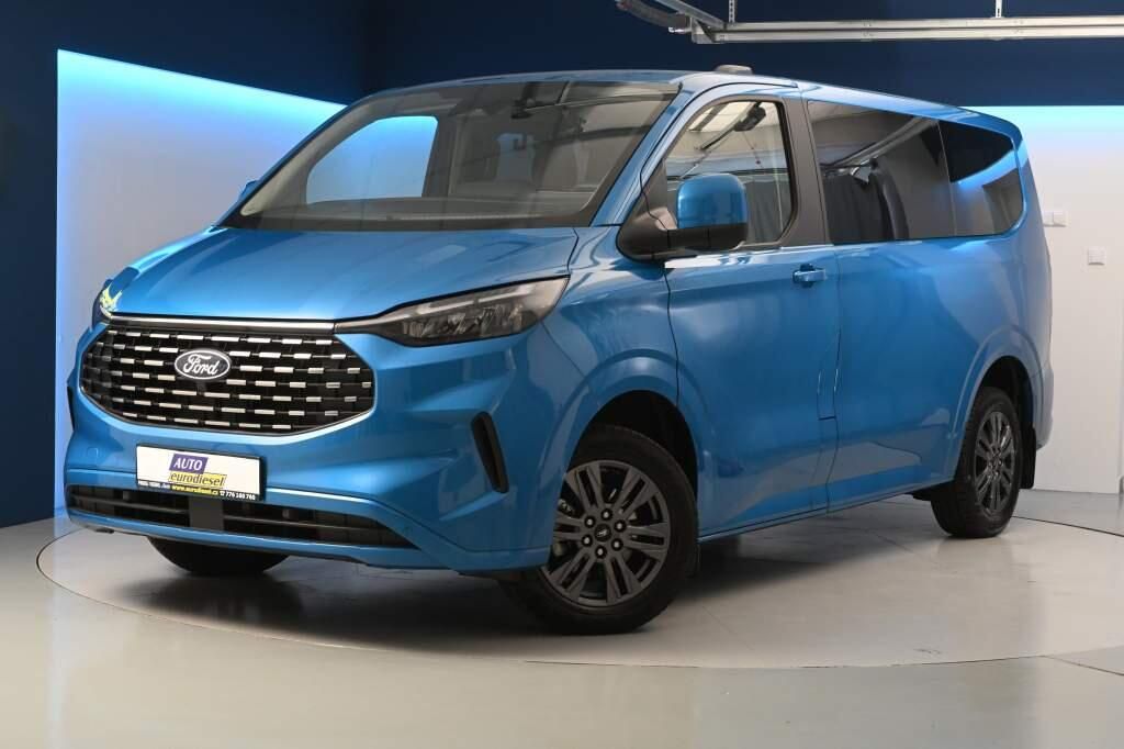 Ford Tourneo Custom, 2.0 320 L1H1 8 Míst LED Kamera