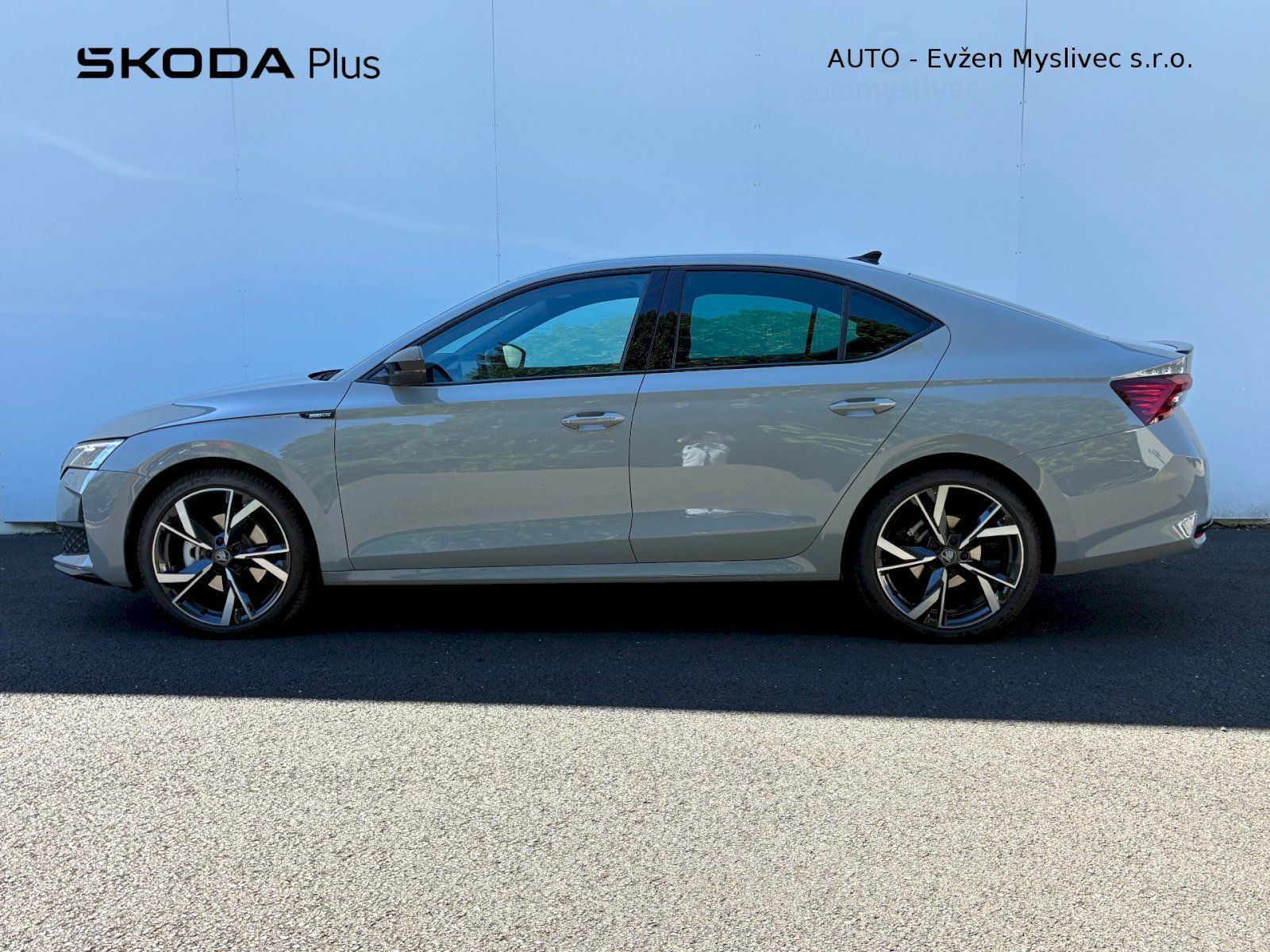 Škoda Octavia, OCTAVIA Sportline 1.5TSI 110kW - fotka 3
