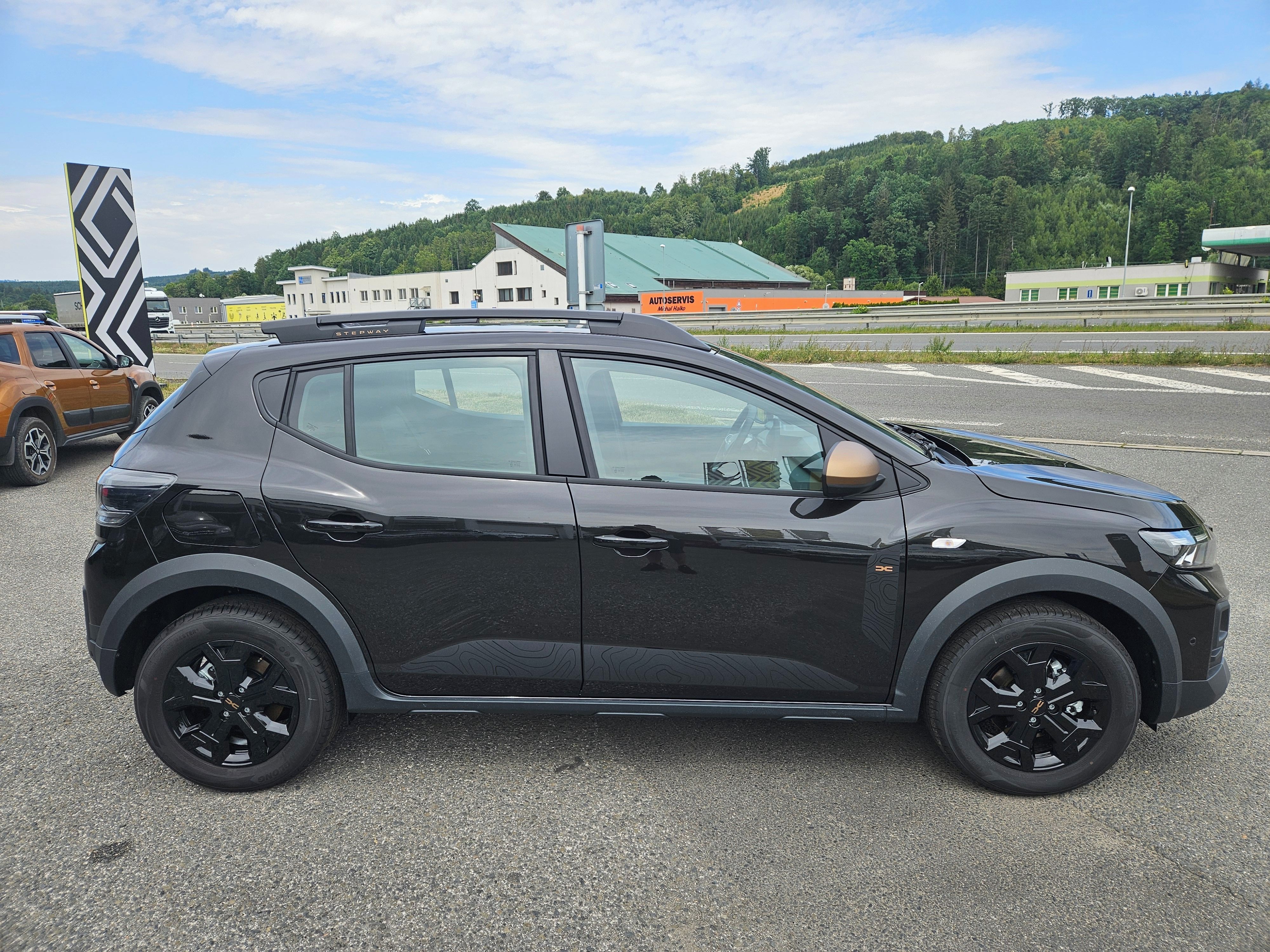 Dacia Sandero, Stepway Extreme ECO-G 120 - fotka 4