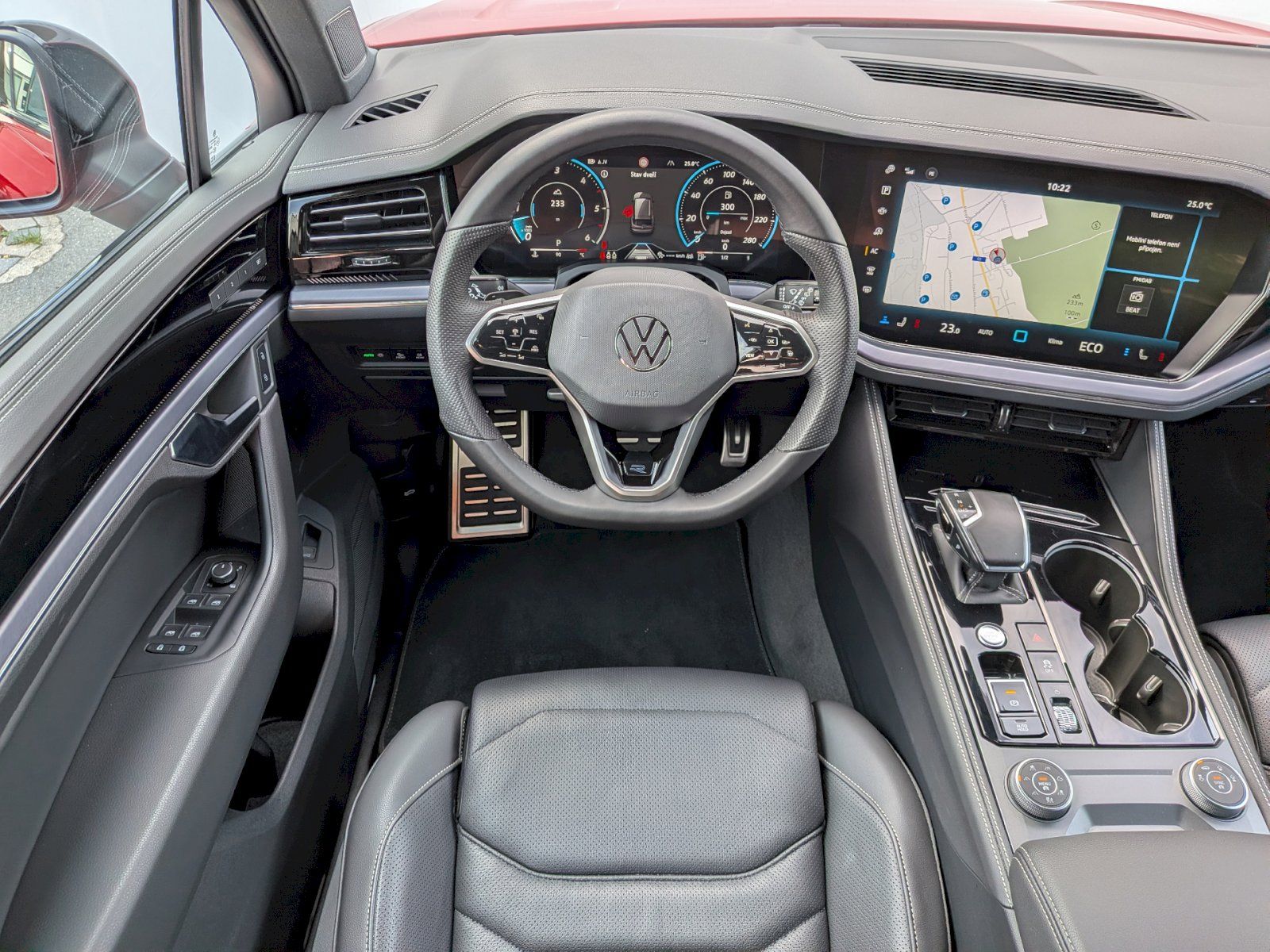 Volkswagen Touareg, R-LINE V6 3,0 TDI 170 KW 4MOT - fotka 5