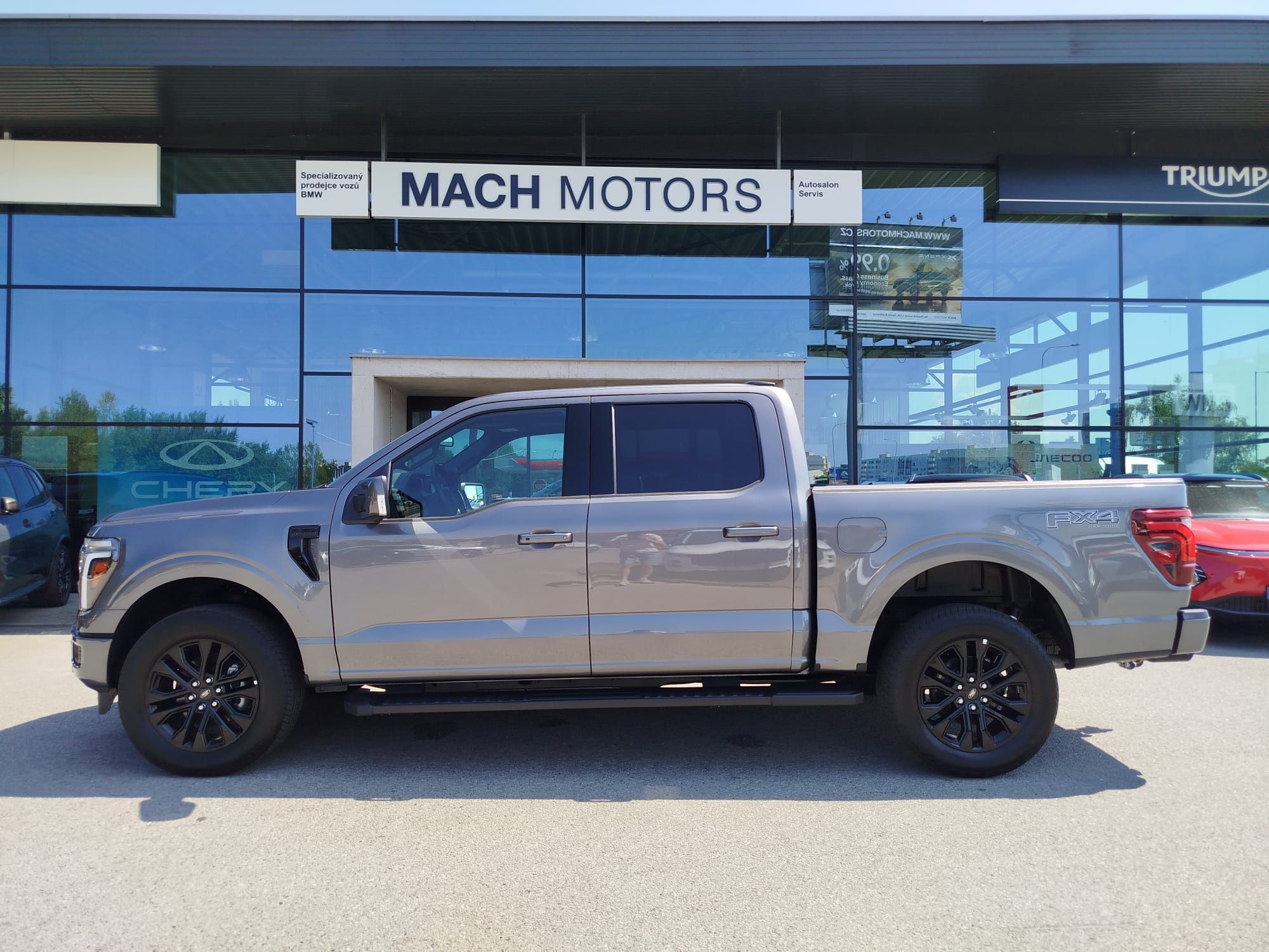 Ford F-150, Lariat 5,0 298 kW - fotka 2