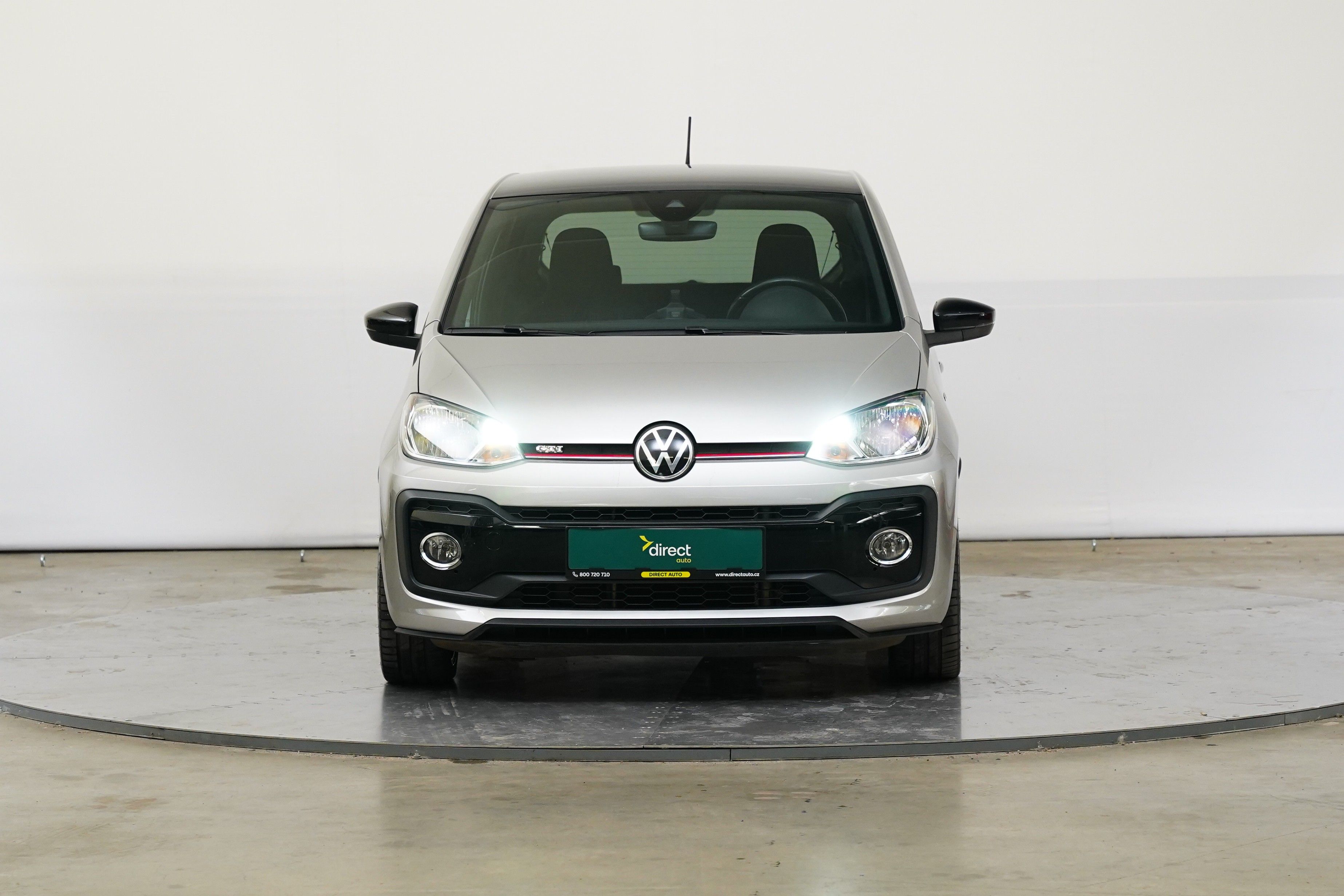 Volkswagen Up!, 1.0 TSI 85 kW GTI - fotka 4