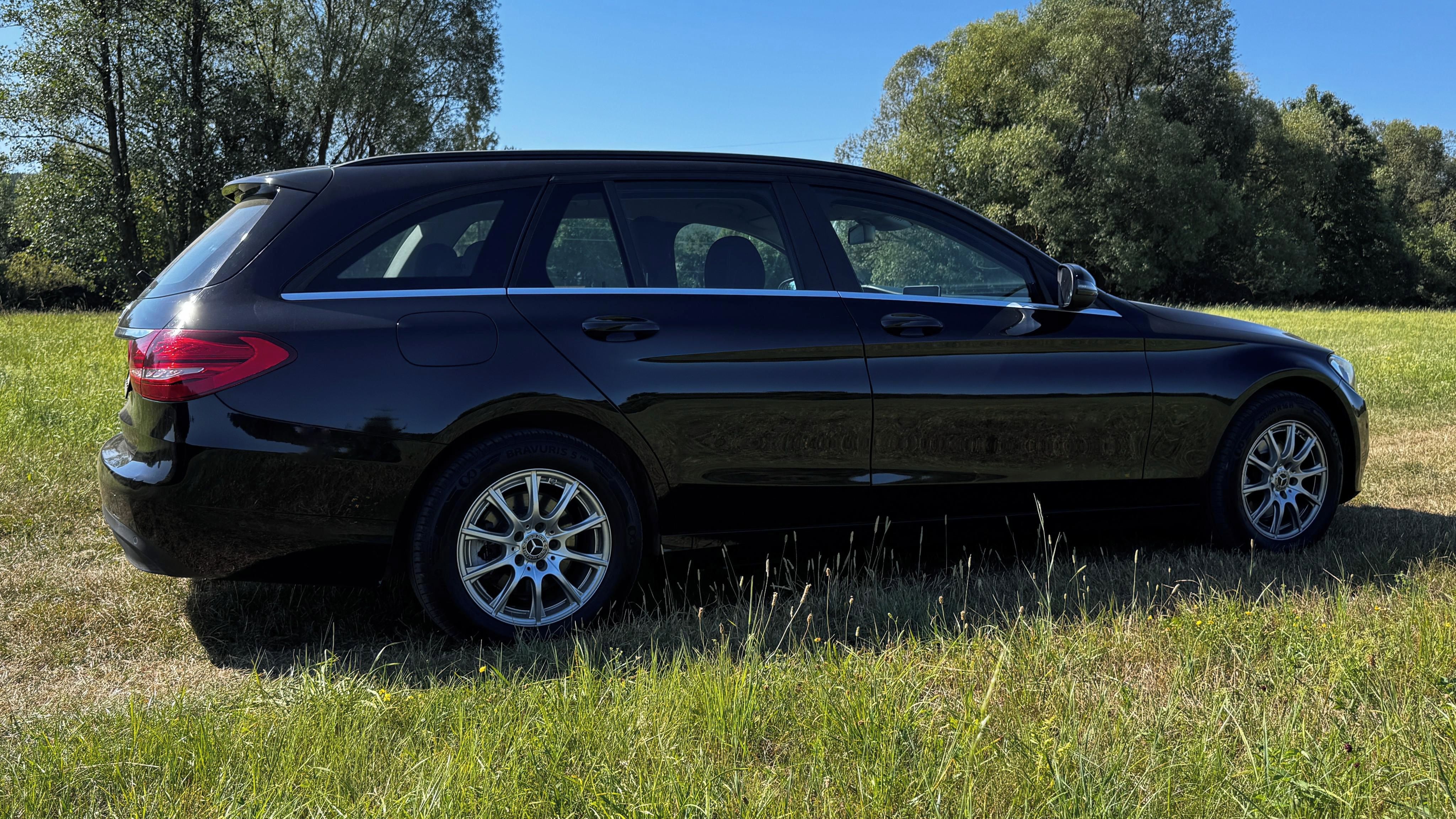 Mercedes-Benz Třídy C, C200d, PRAVIDELNÝ SERVIS - fotka 3