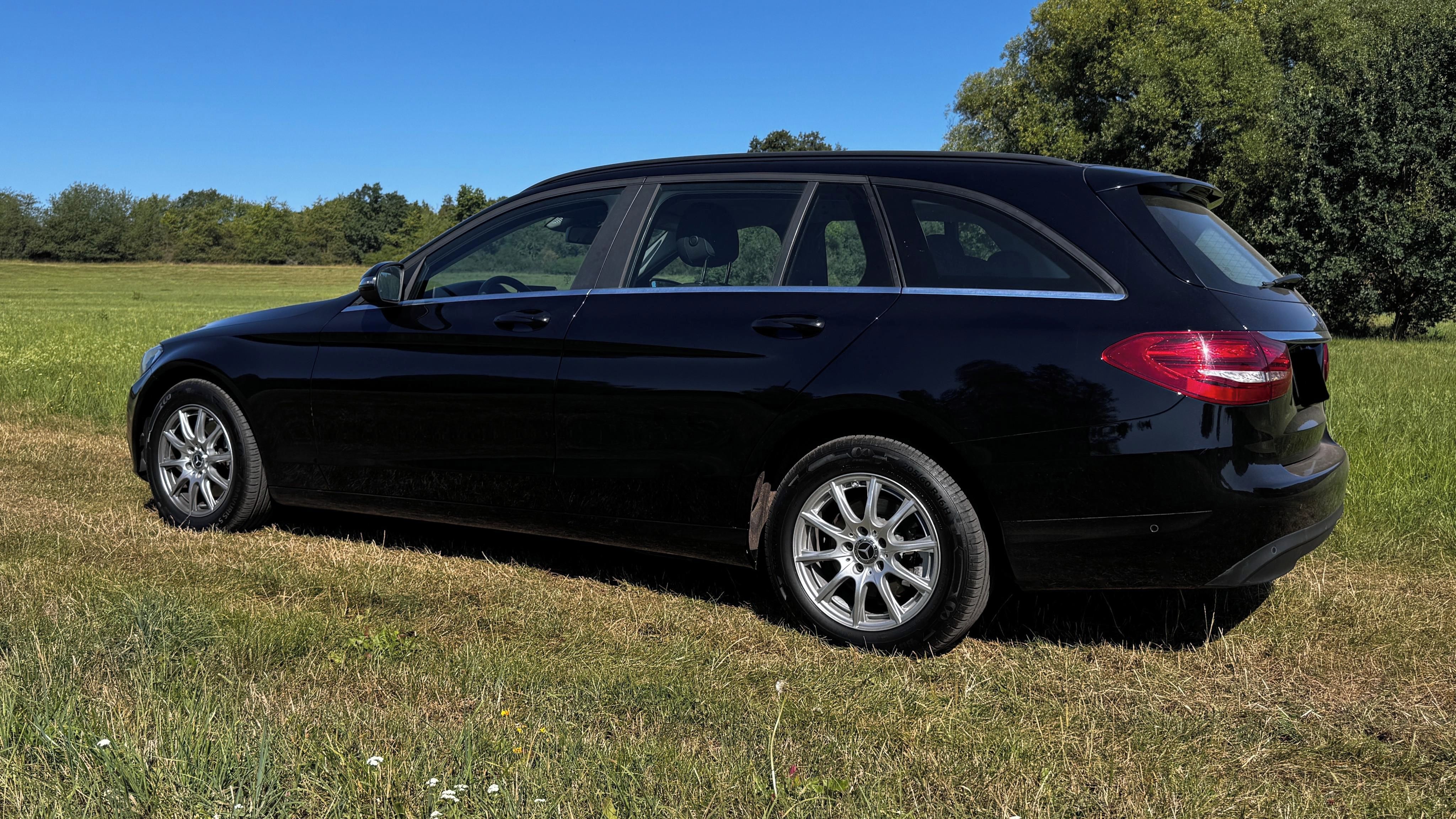 Mercedes-Benz Třídy C, C200d, PRAVIDELNÝ SERVIS - fotka 4