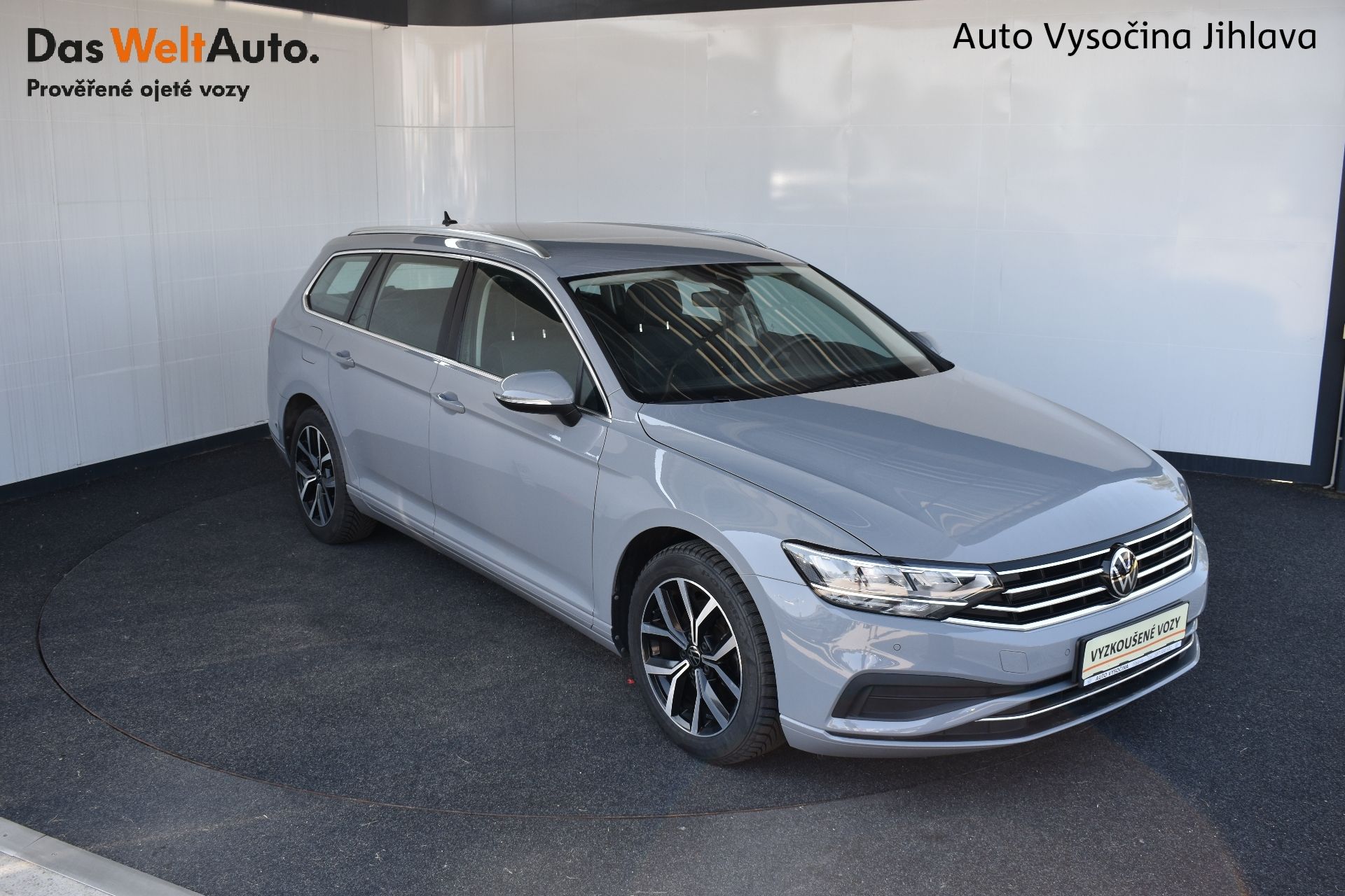 Volkswagen Passat Variant, 1.5TSI 110kW, LED,Manuál - fotka 6