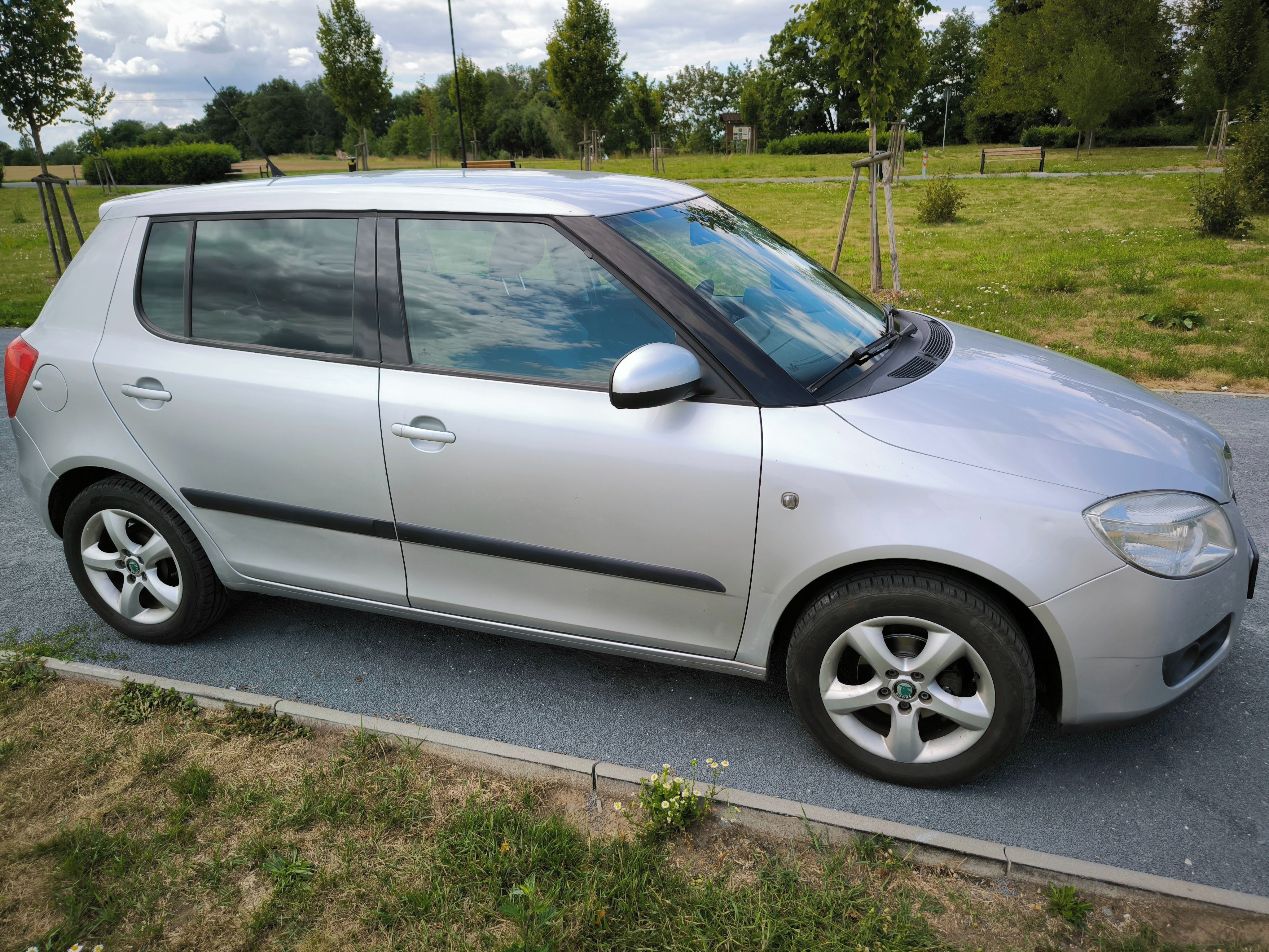 Škoda Fabia, Fabii 1.2 TOP STAV - fotka 2