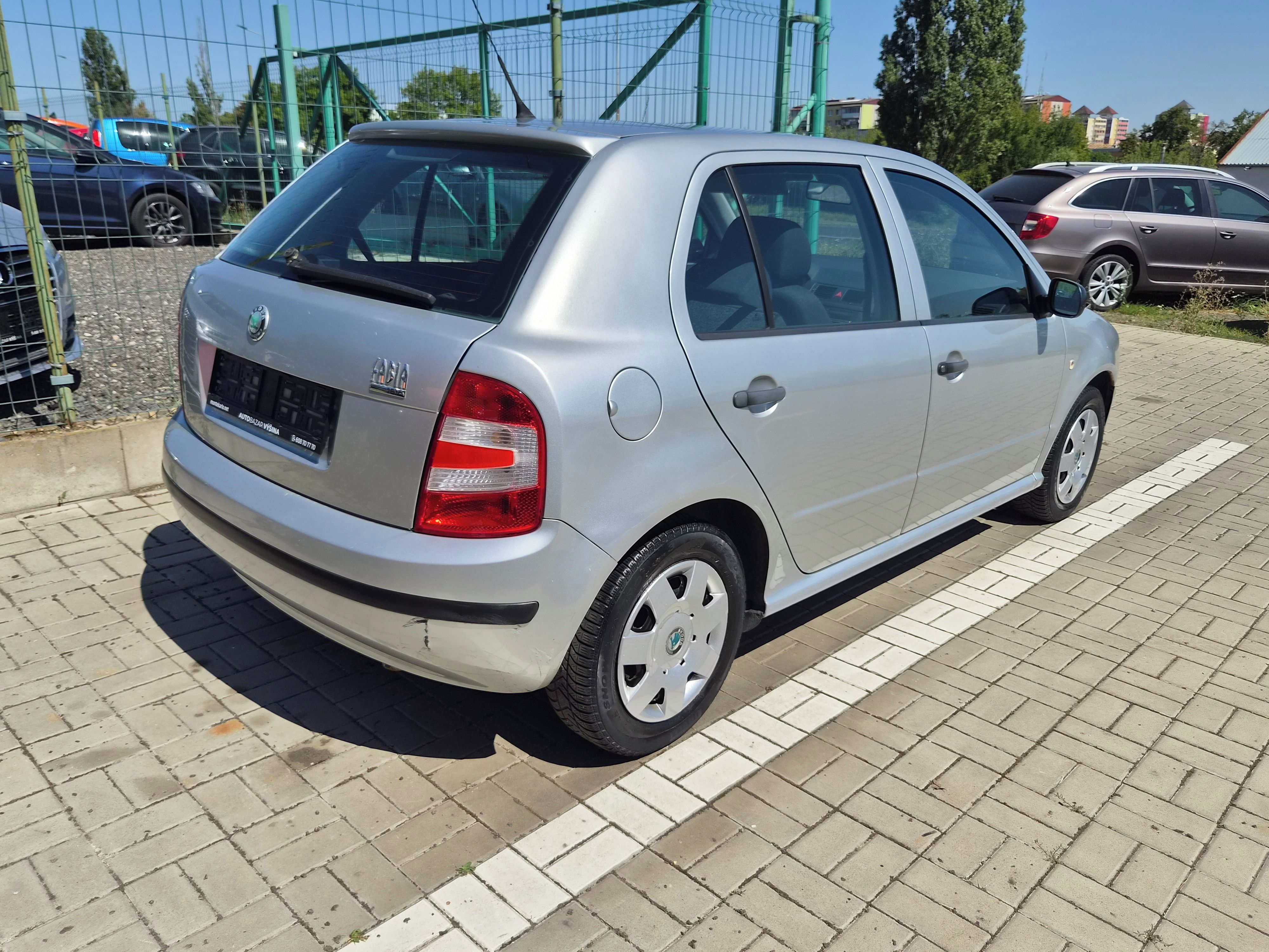 Škoda Fabia - fotka 3