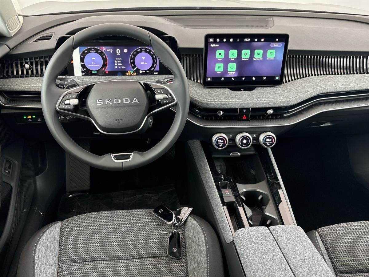 Škoda Superb, 1,5 TSI Selection DSG - fotka 5
