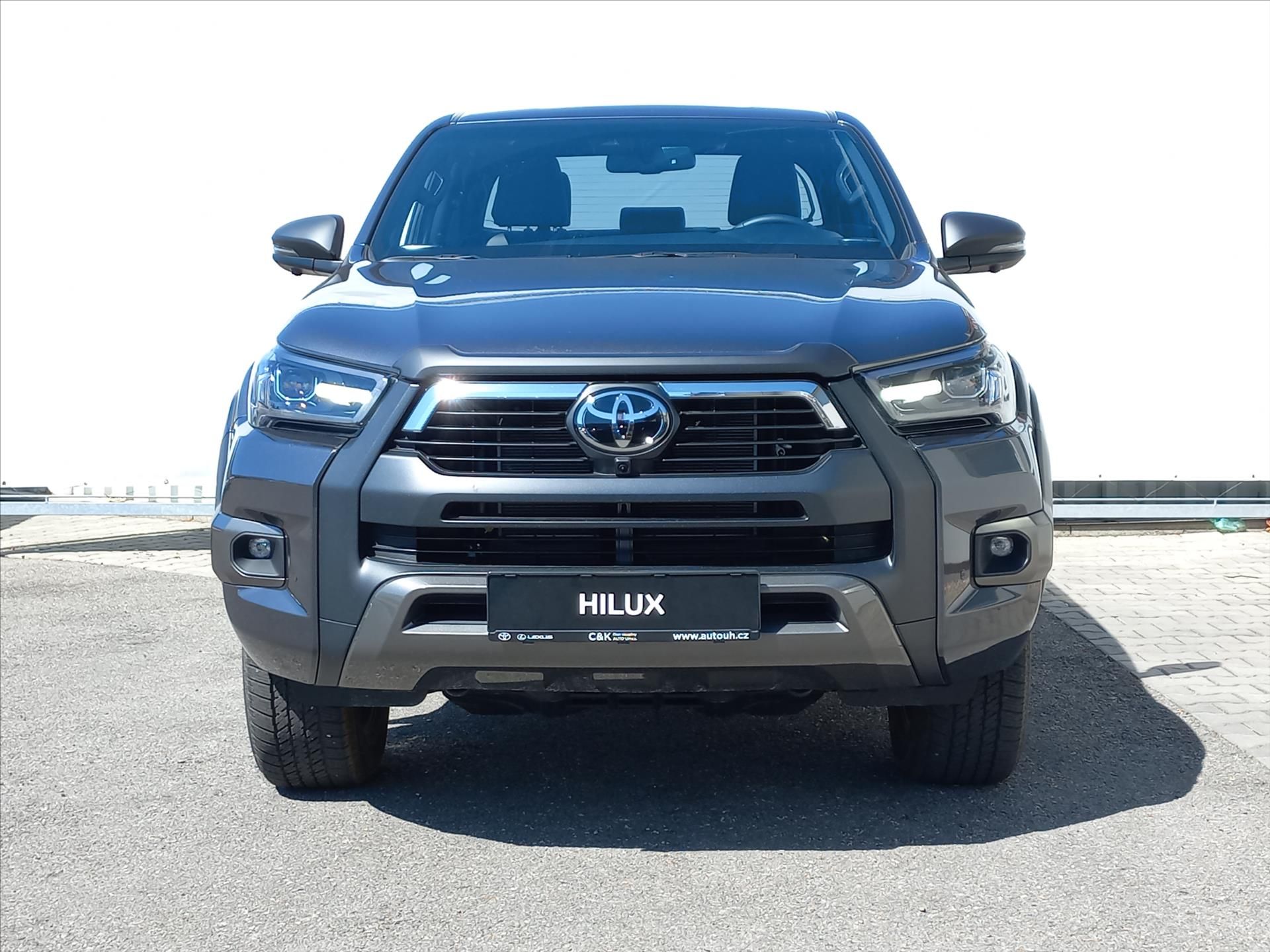 Toyota Hilux, 2,8 Diesel 4x4 204k  Double Ca - fotka 4