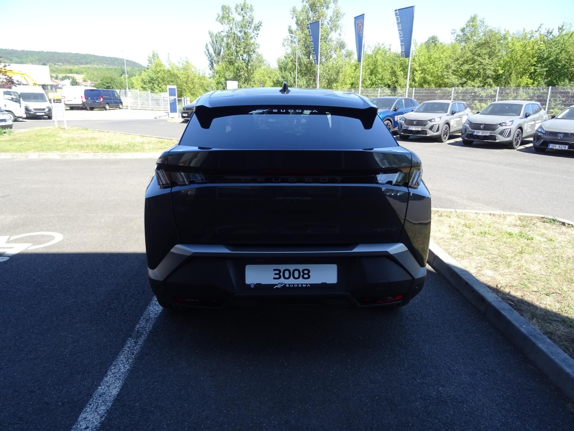 Peugeot 3008, BUSINESS Hybrid 145k e-DCS6 - fotka 6