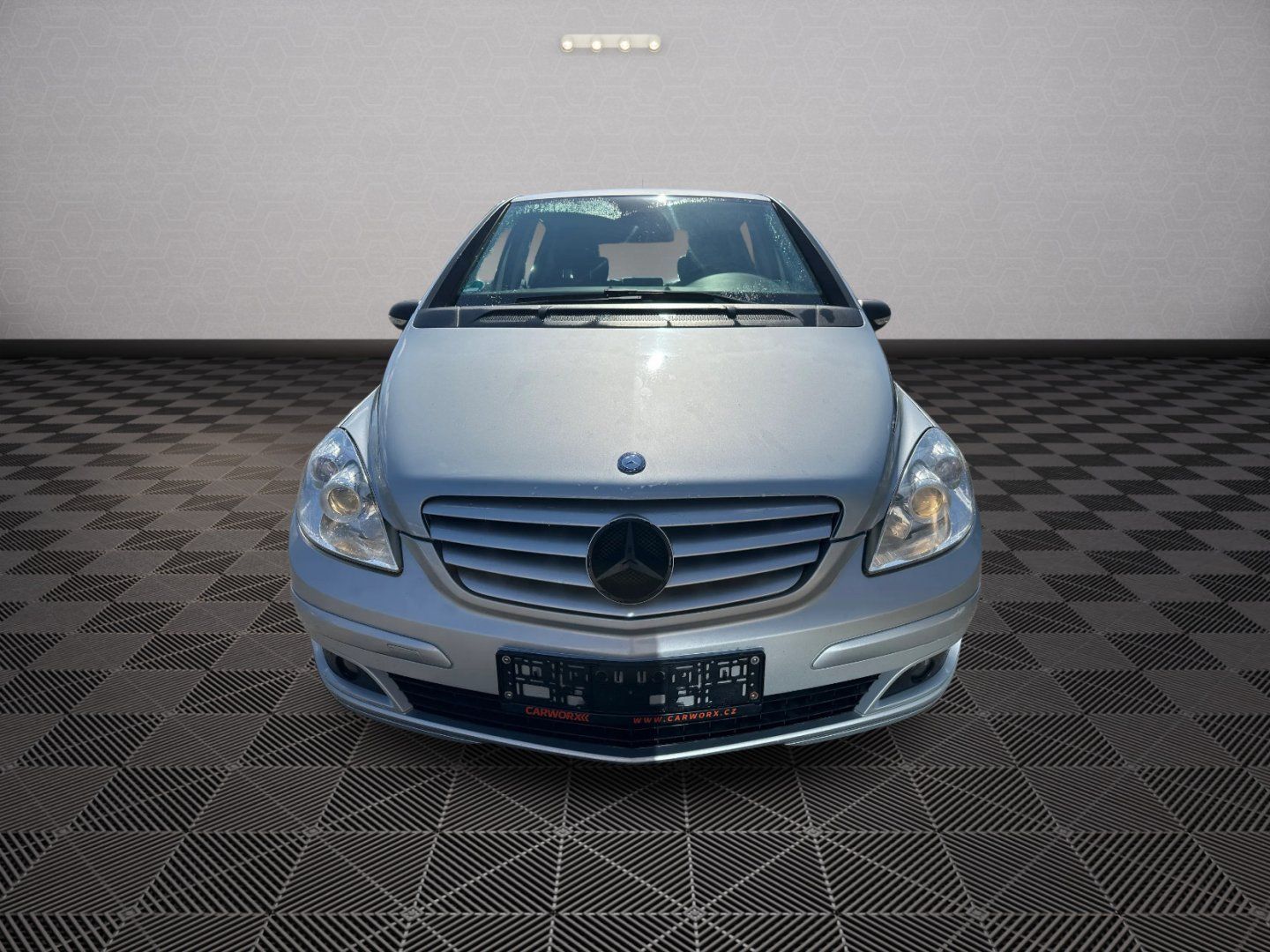 Mercedes-Benz Třídy B, 1.7i 85kw - fotka 2