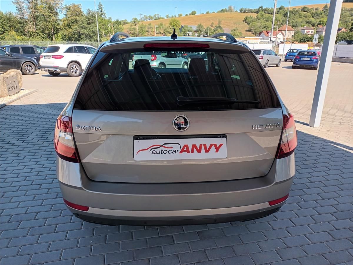 Škoda Octavia, 1,4 TSI,110KW,AT,NAVI,SERVIS - fotka 6