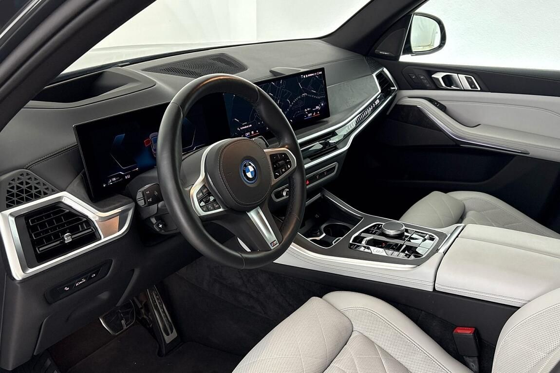 BMW X5, xDrive50e - fotka 6