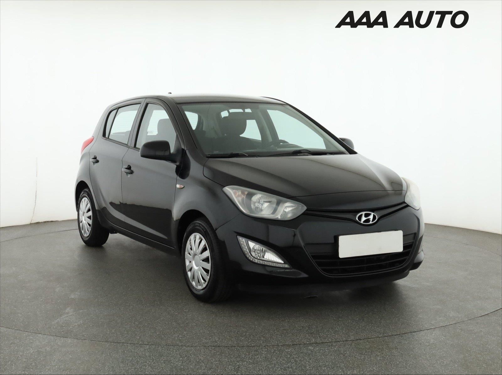 Hyundai i20, 1.1 CRDi, Klima, El. okna