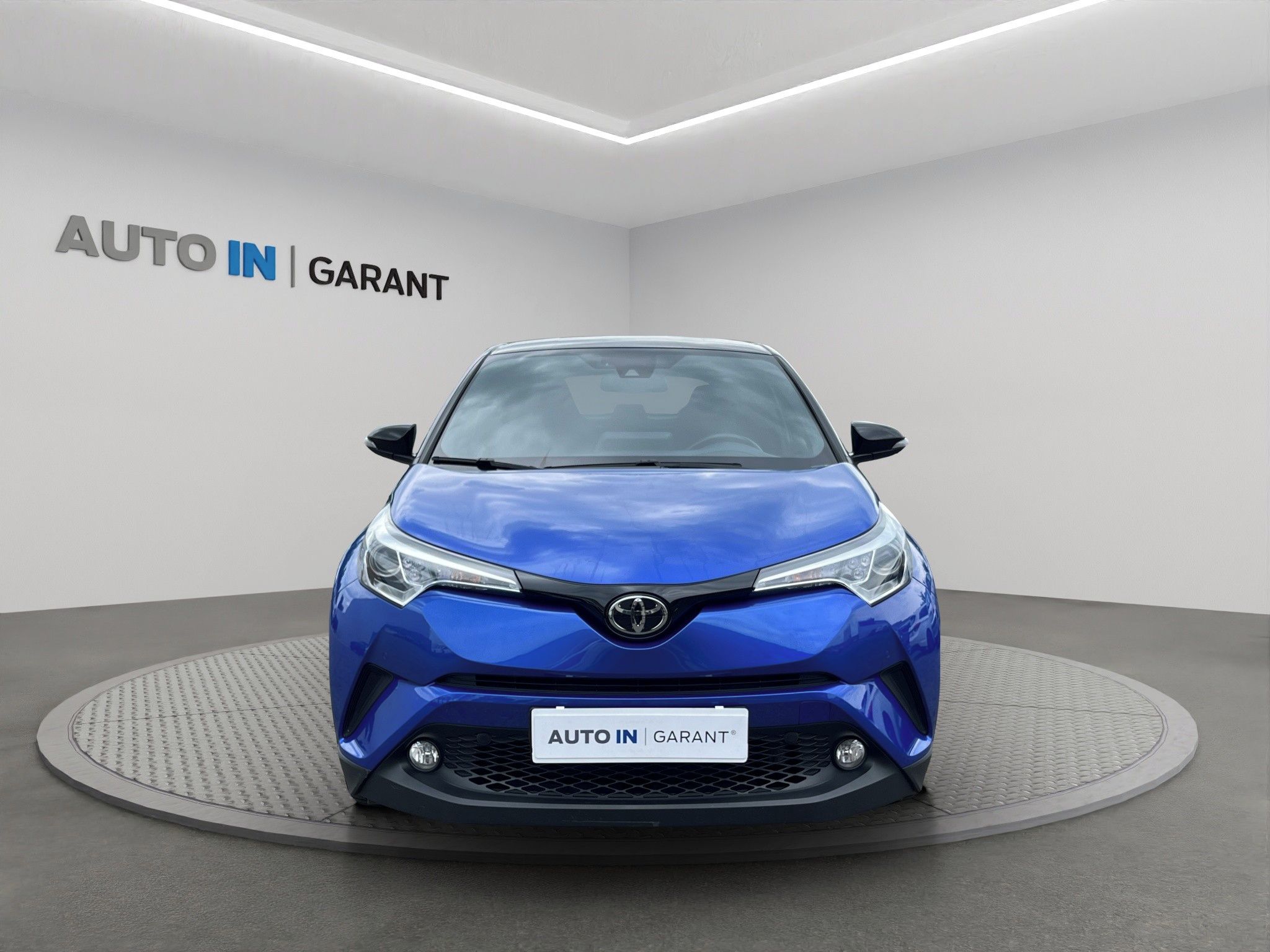 Toyota C-HR, COMFORT 1.2 85kW, ČR, 1.maj, N - fotka 2