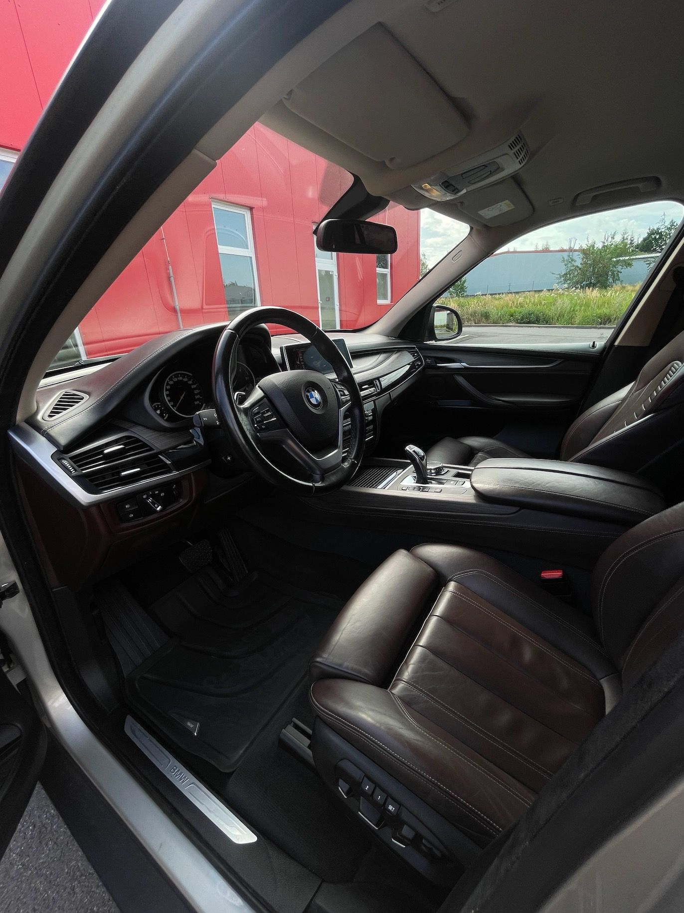 BMW X5, BMW X5 xDrive30d 190 kW, 2015 - fotka 6