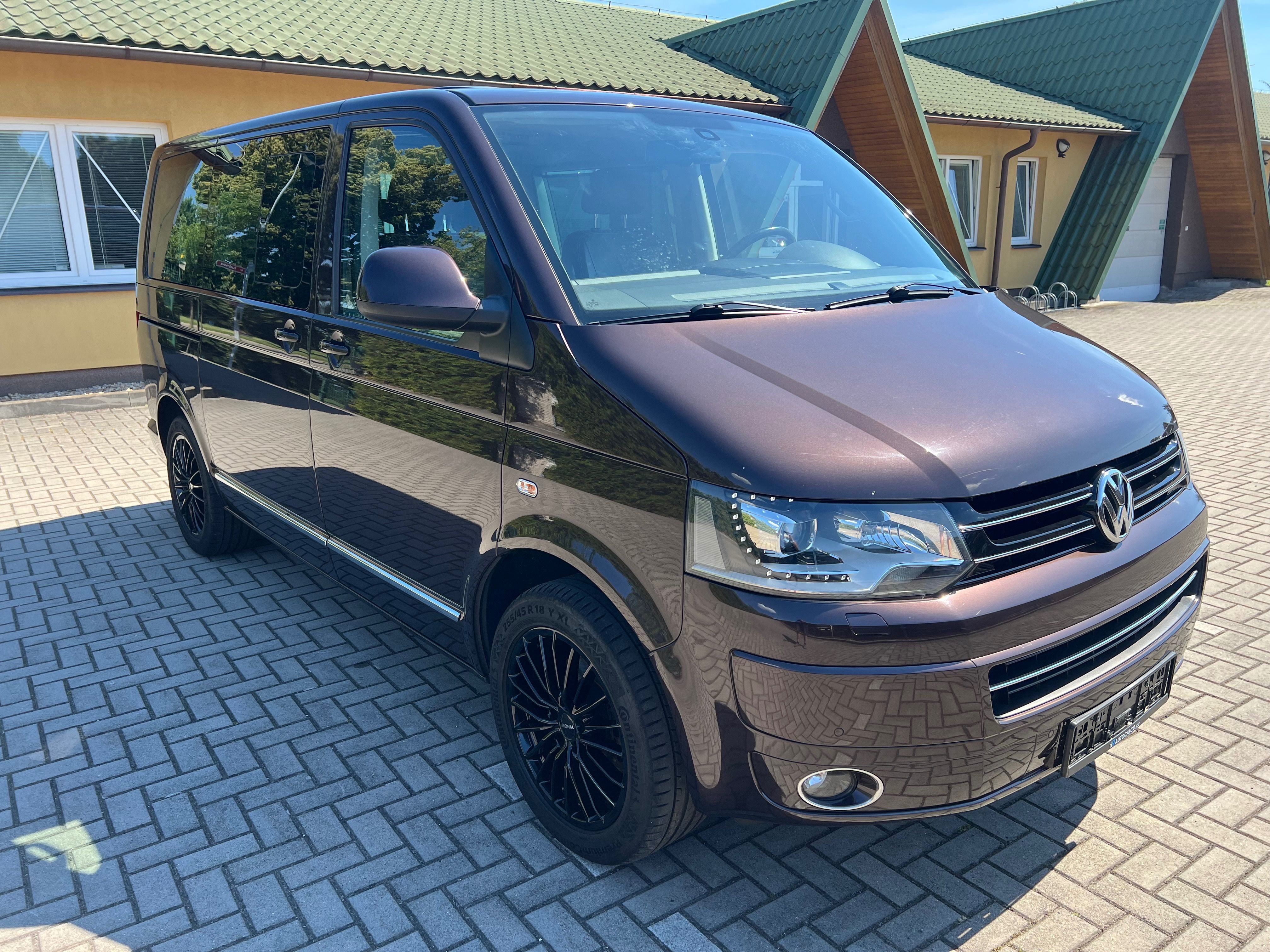 Volkswagen Multivan, Highline 2.0TDI 103kW DSG DVD - fotka 6