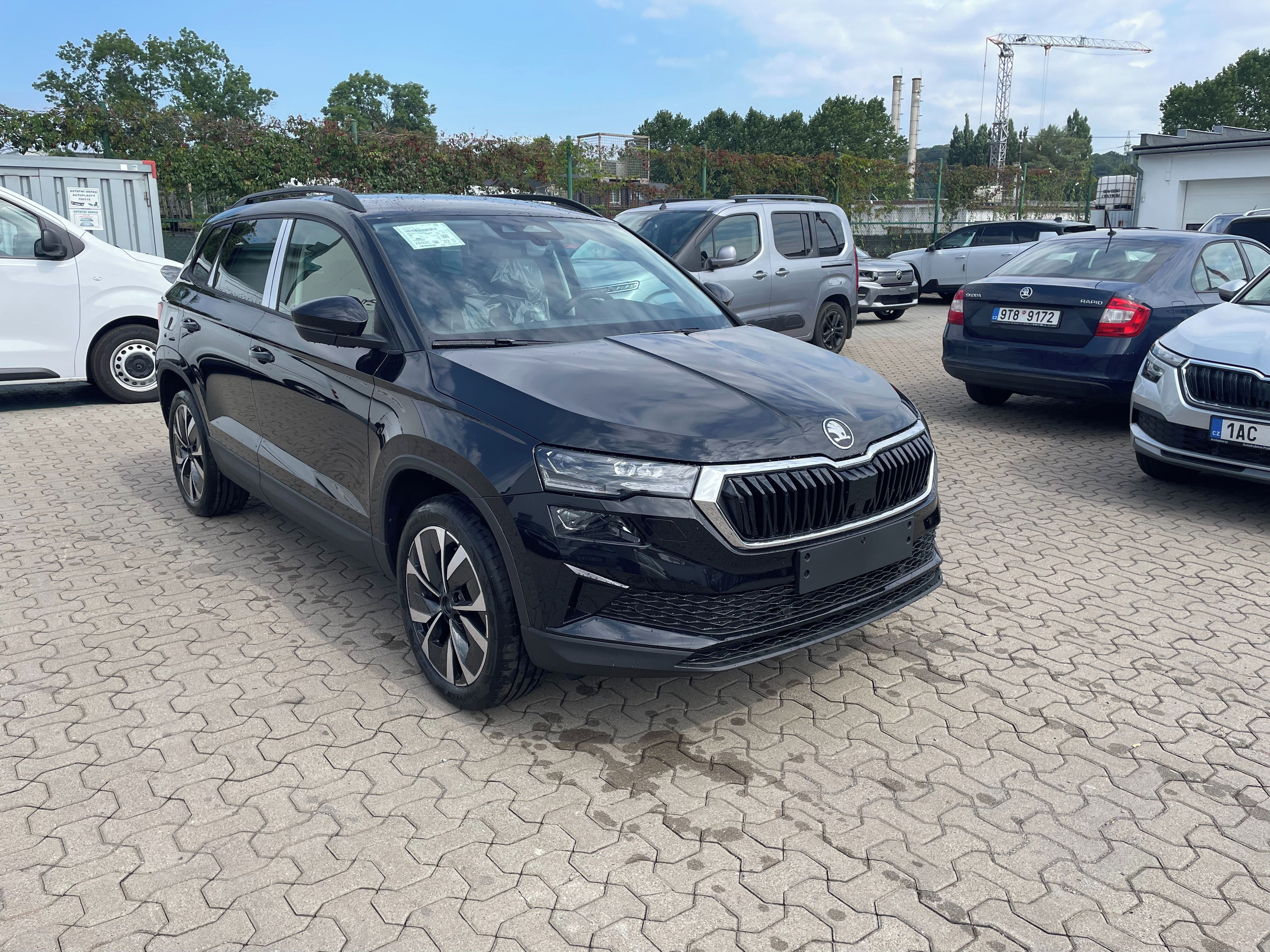 Škoda Karoq, 1.5 TSI 110kW 7st. DSG Dynamic - fotka 4