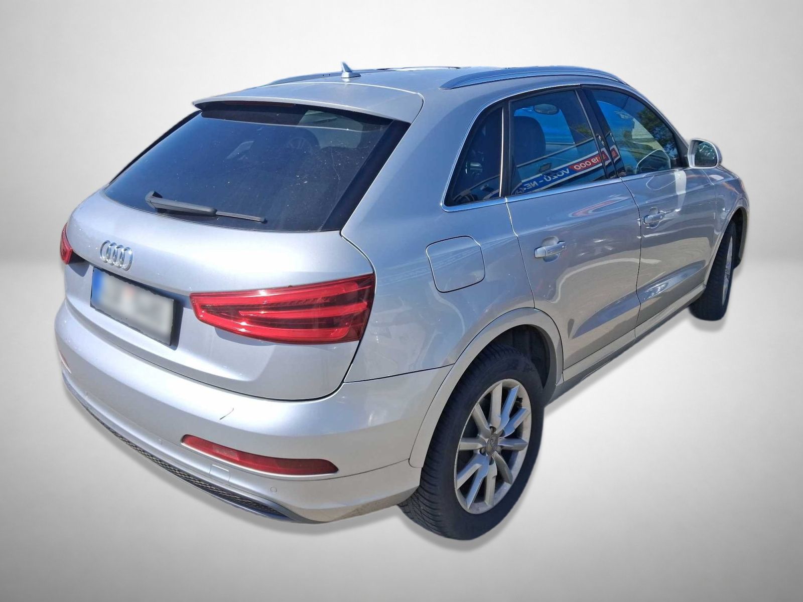 Audi Q3, 2.0 TDI, 4X4, Automat, Kůže - fotka 2