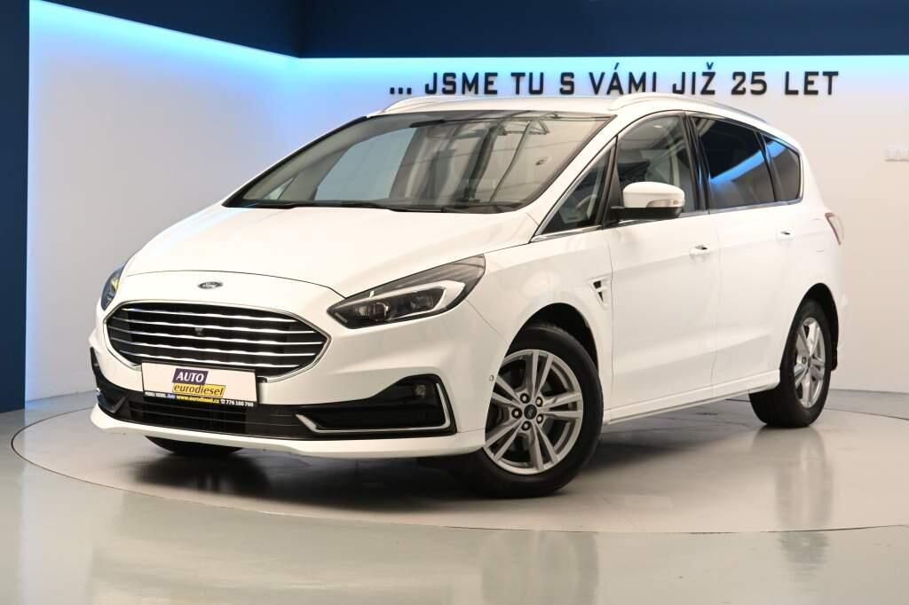 Ford S-MAX, 2.0 LED SONY ACC 7 Míst Tažné