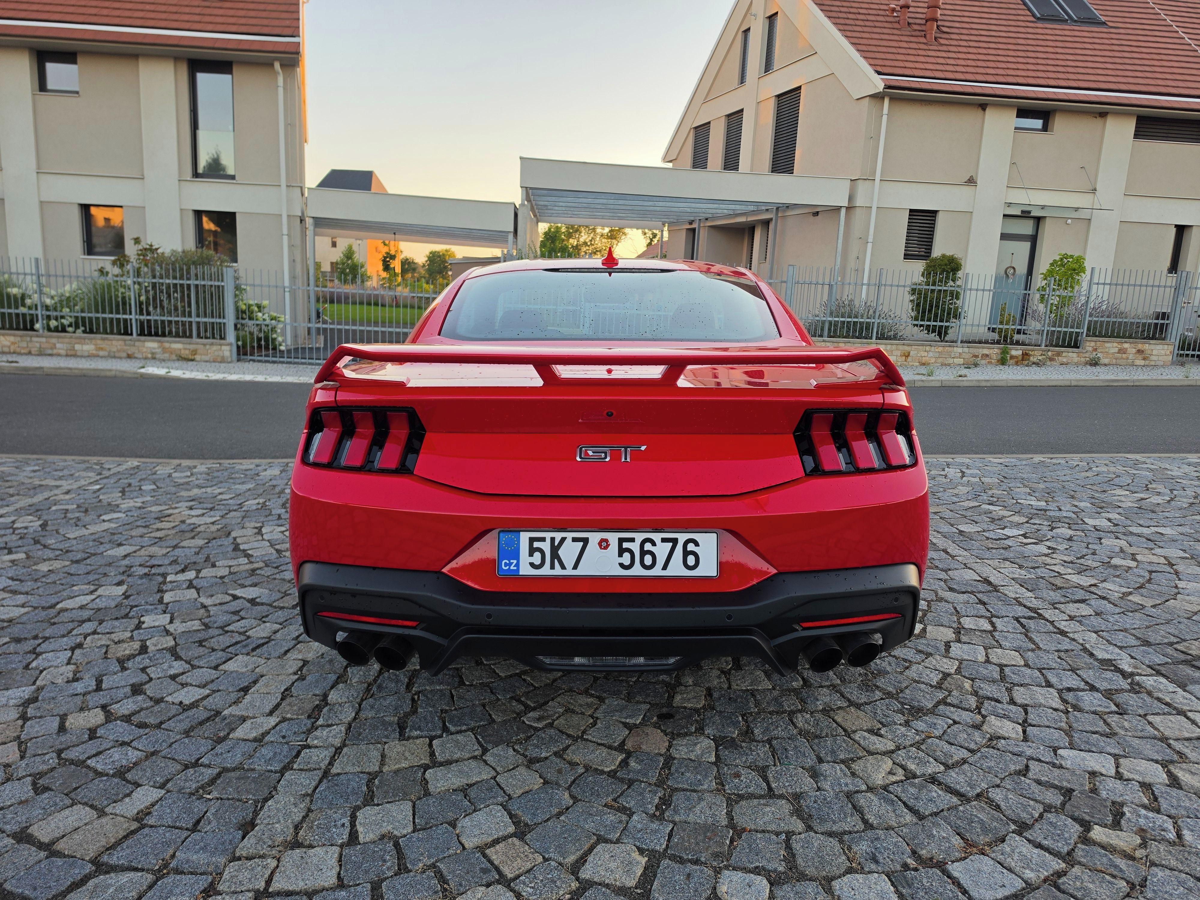 Ford Mustang, Ford Mustang GT 5.0 V8 – 2024 - fotka 5