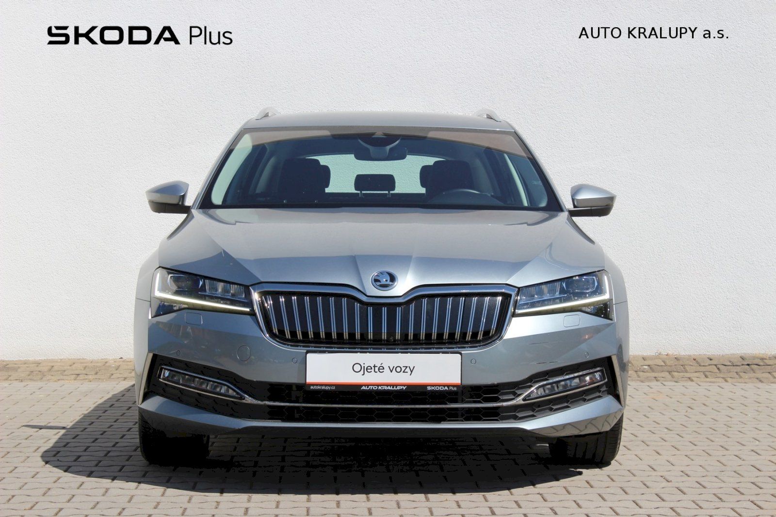 Škoda Superb, 1.4 TSI iV/160kW Style Extra - fotka 4