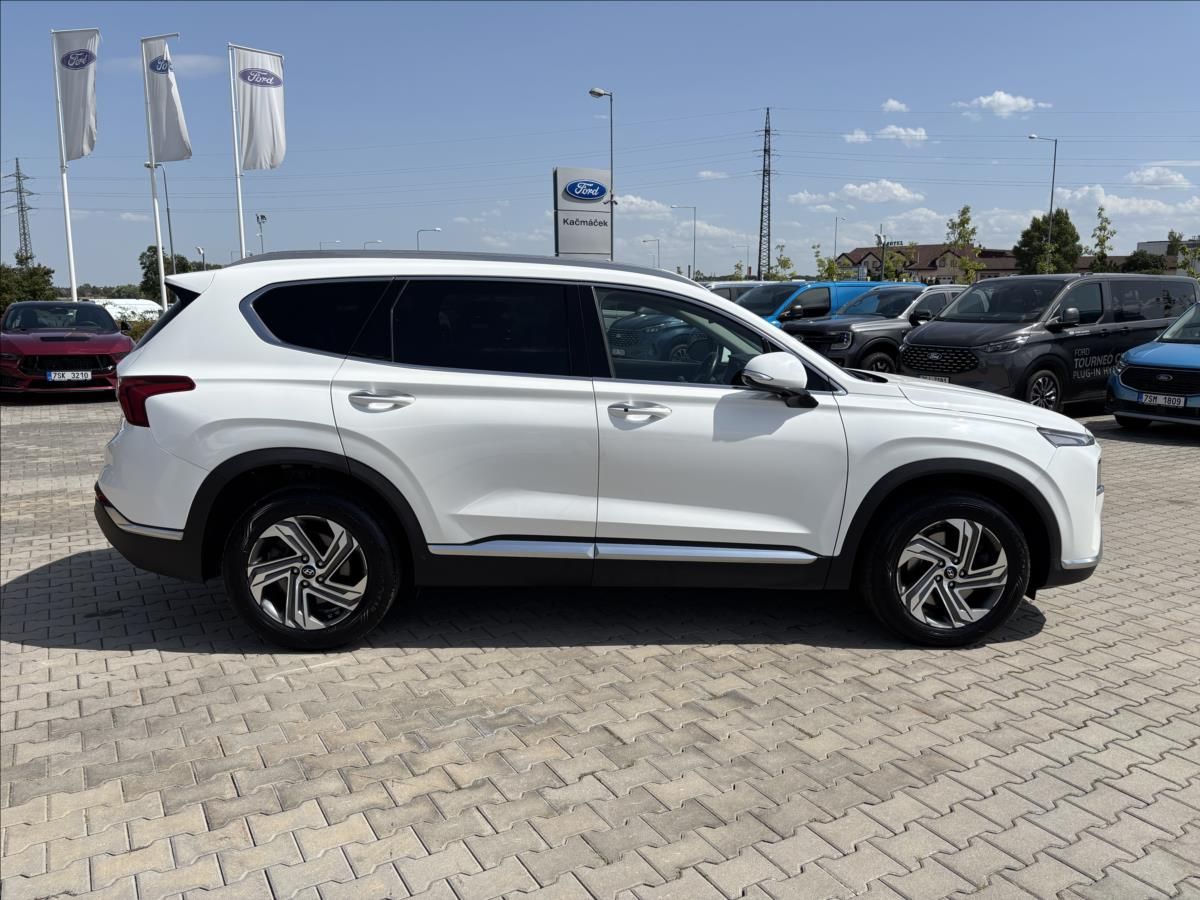 Hyundai Santa Fe, 2,2 CRDi Style 4x4 DCT 142kW - fotka 6