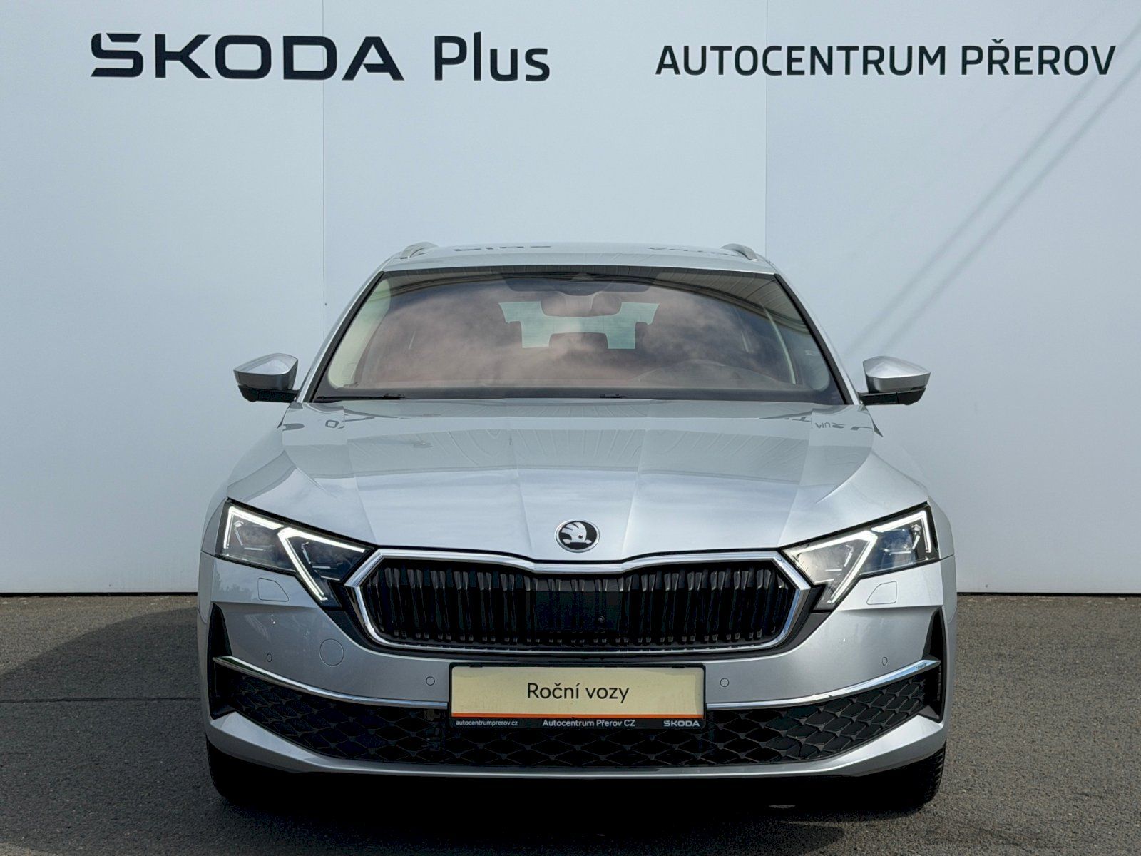Škoda Octavia, 2.0 TDI 110kW DSG Exclusive Se - fotka 4