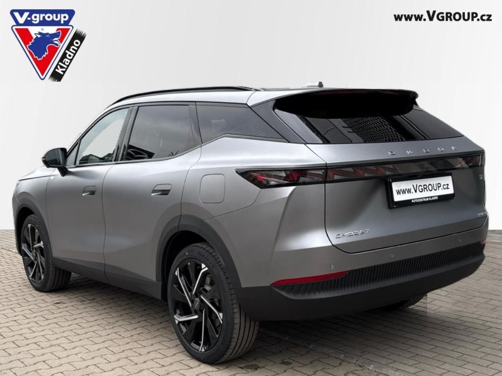 Omoda 7, PHEV luxury - fotka 3