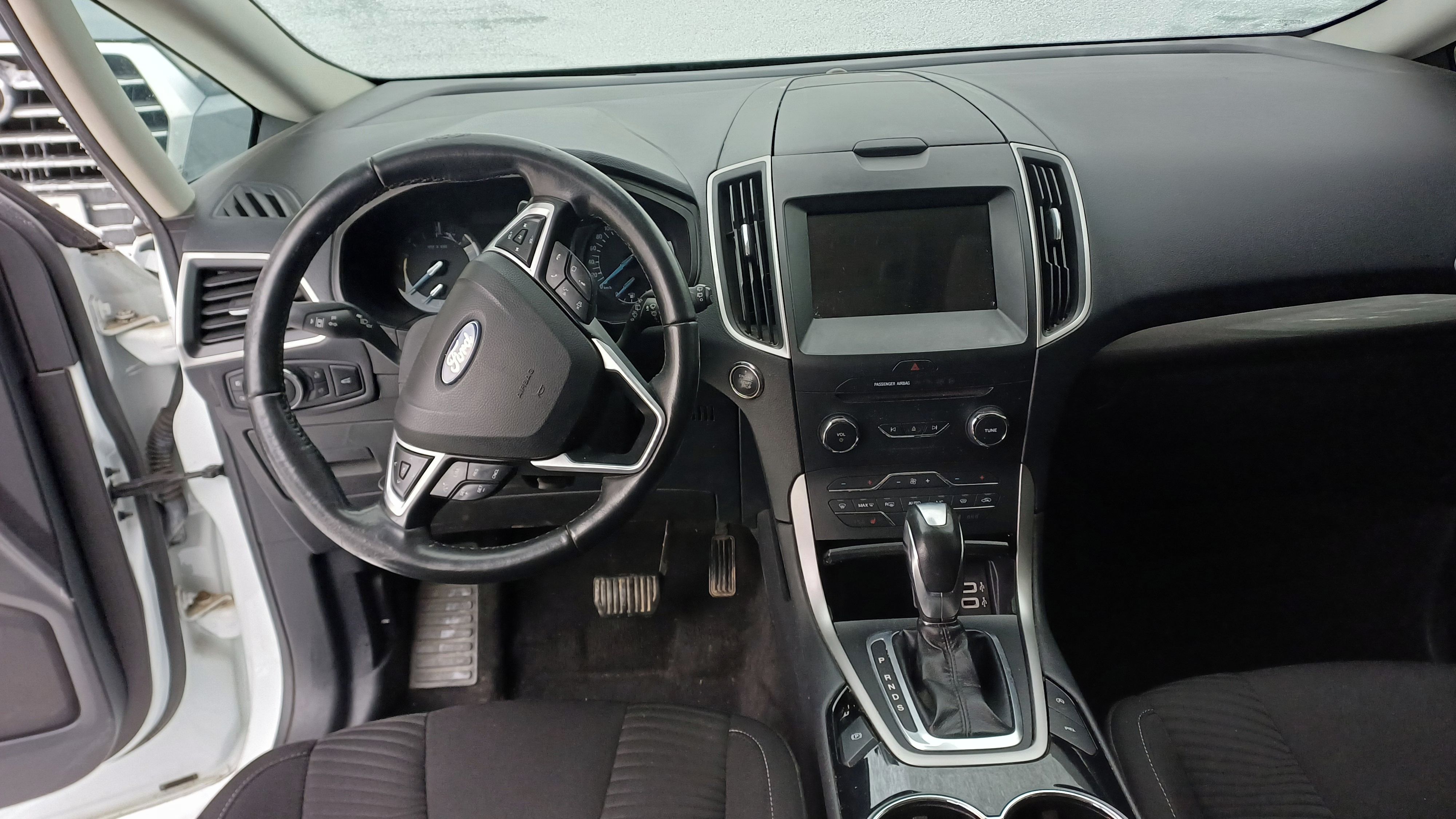 Ford S-MAX, 2.0 TDI, MatrixLED, servis, TZ - fotka 3
