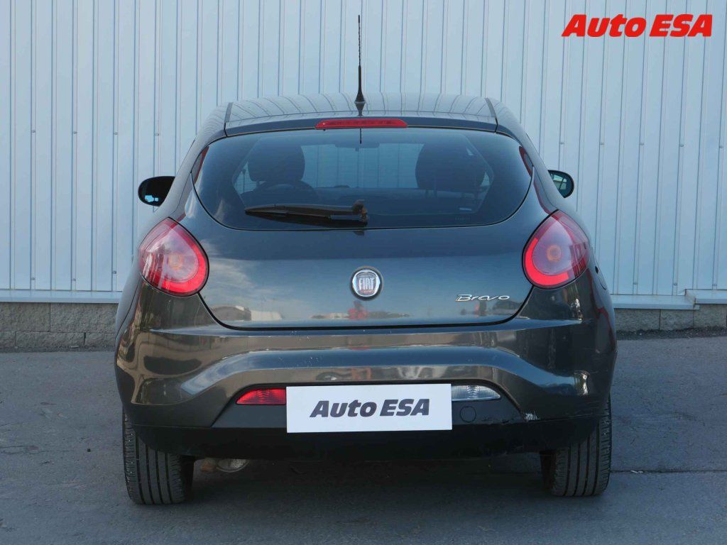 Fiat Bravo, 1.6 JTD,2.maj,ČR - fotka 5