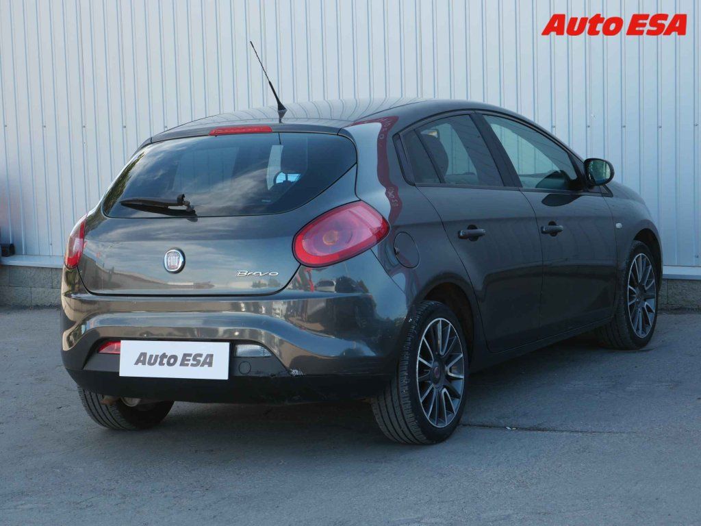 Fiat Bravo, 1.6 JTD,2.maj,ČR - fotka 4