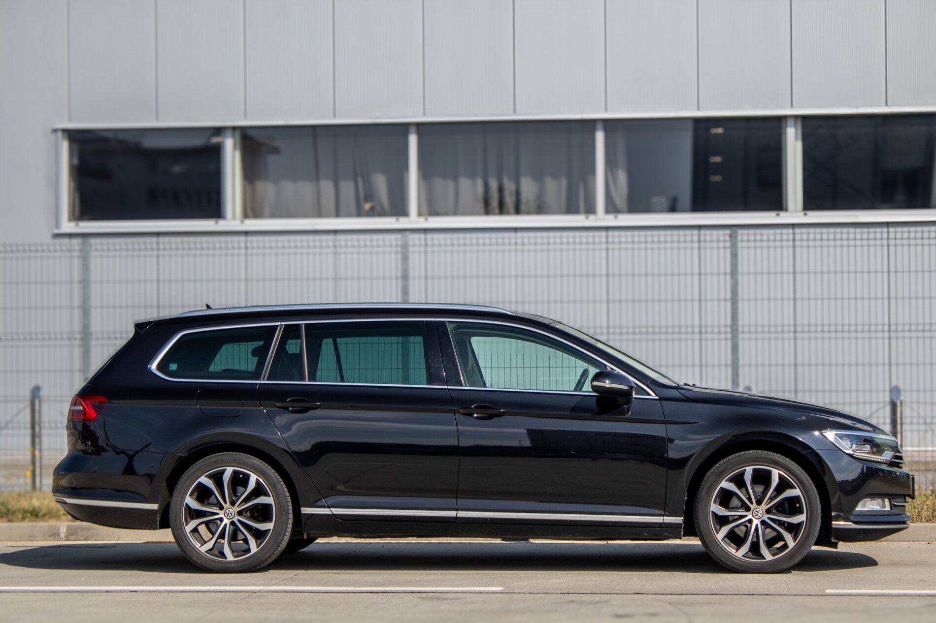 Volkswagen Passat Variant - fotka 4