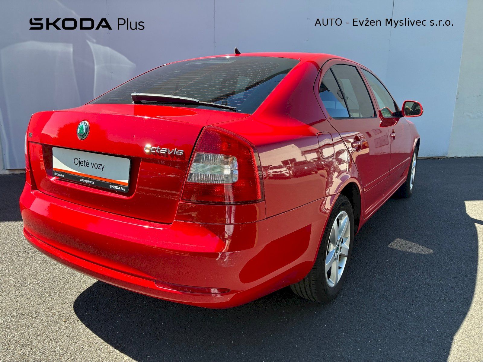 Škoda Octavia, OCTAVIA AMB.1,6TDI CR DPF 77KW - fotka 2