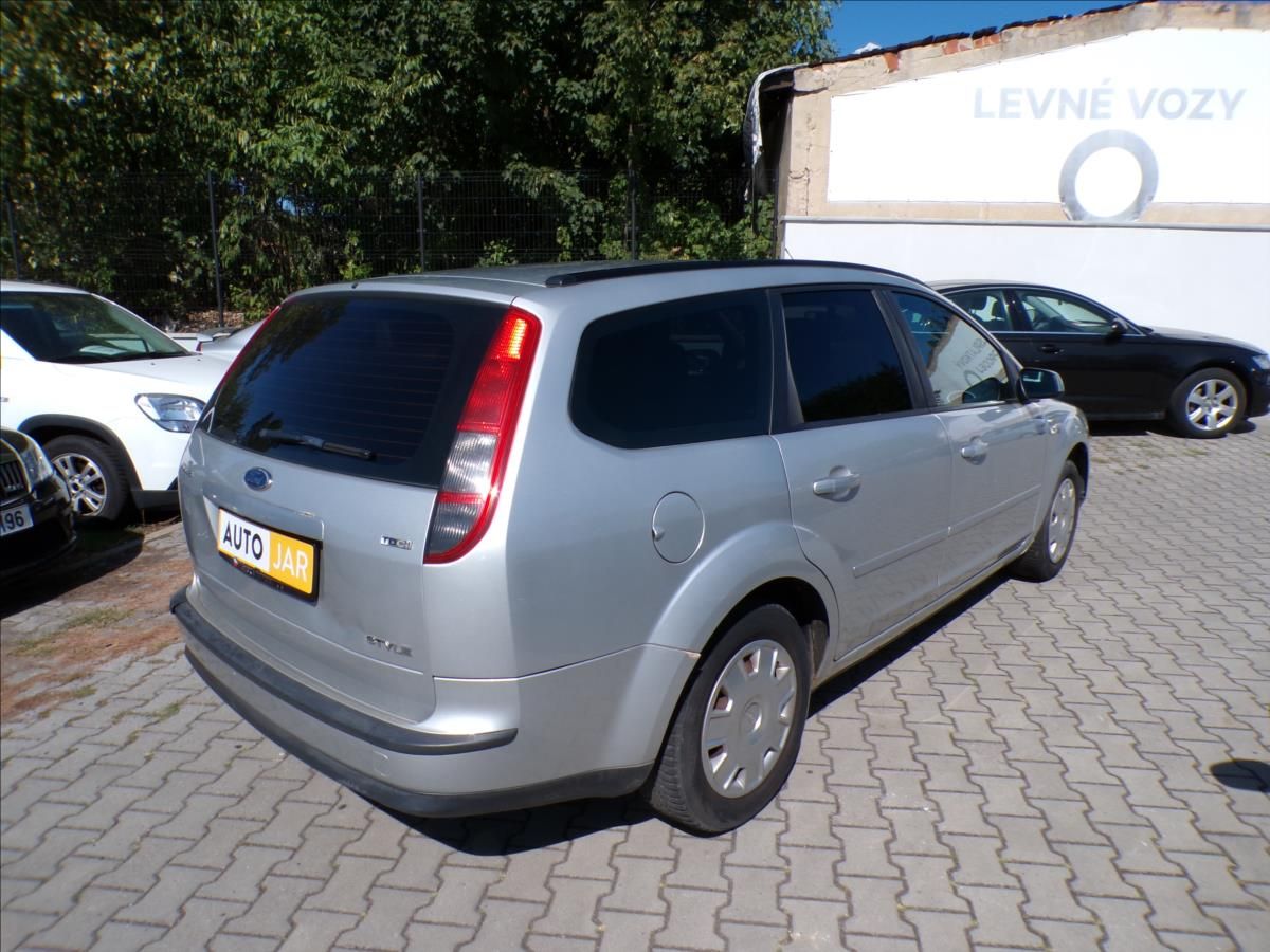 Ford Focus, 1,6 TDCI  DIGI.KLIMA - fotka 5