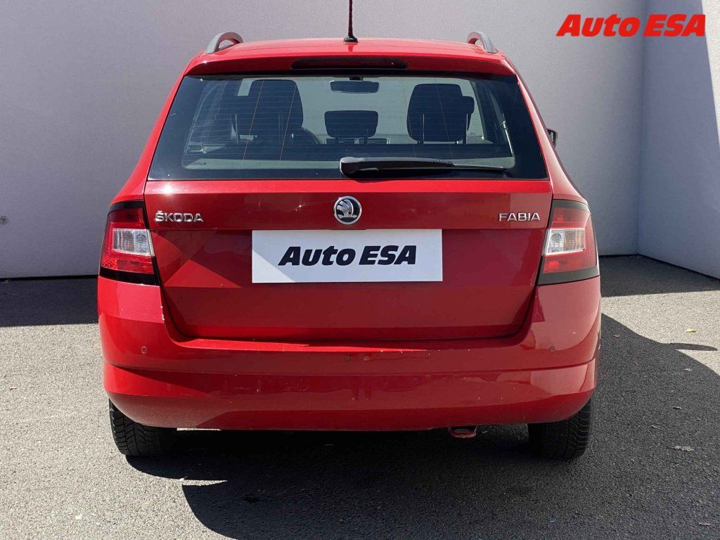 Škoda Fabia, 1.2 TSi,ČR - fotka 5