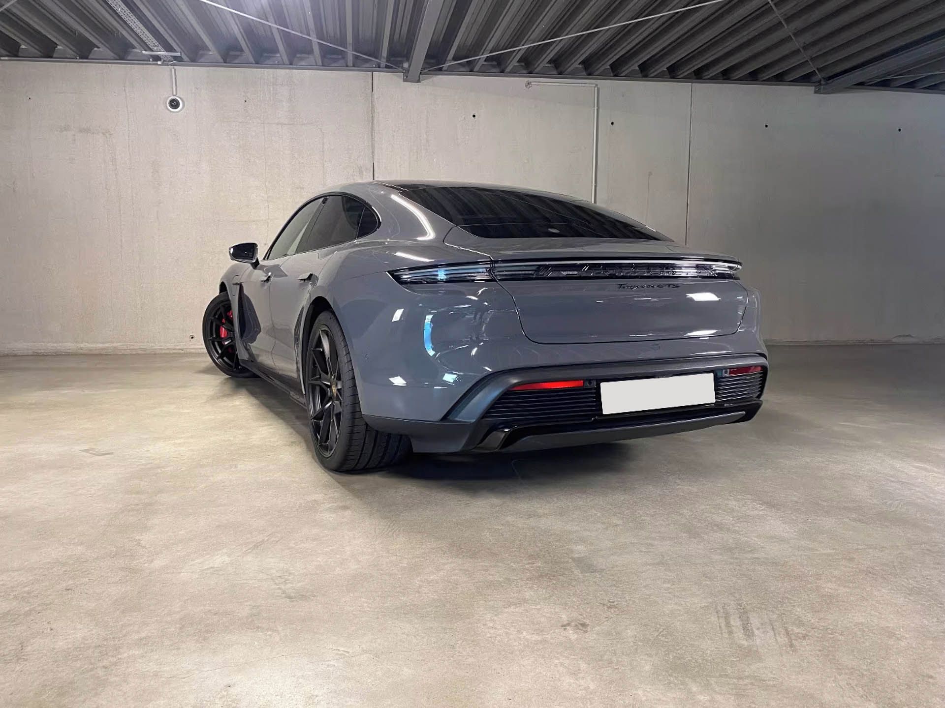 Porsche Taycan, GTS PASM 360 HD-Matrix Pano - fotka 4