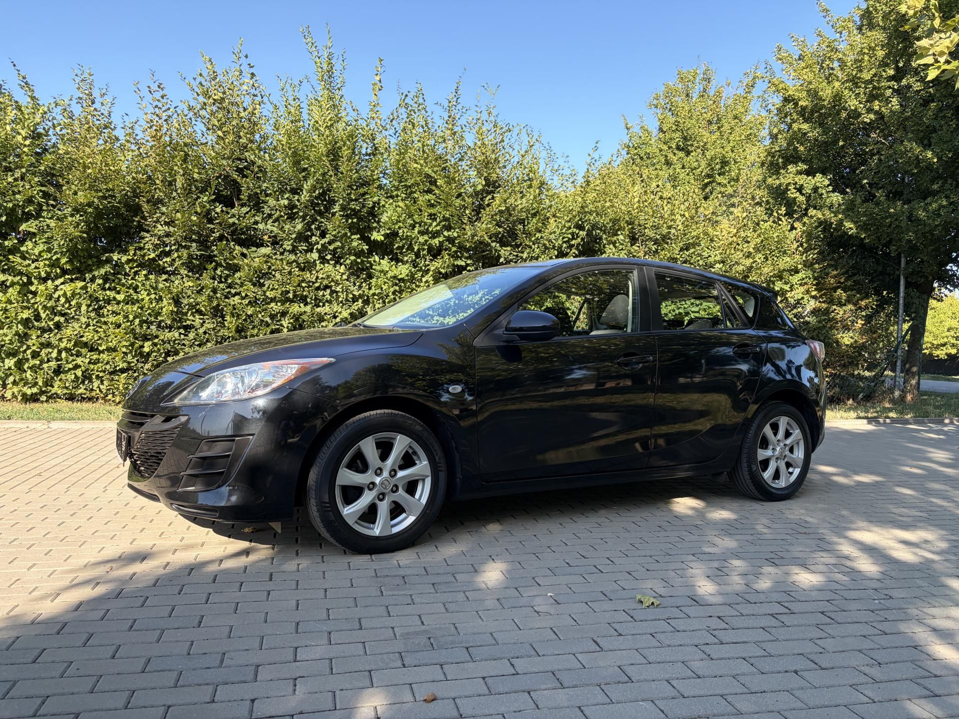 Mazda 3, 1.6 Center-Line - fotka 4