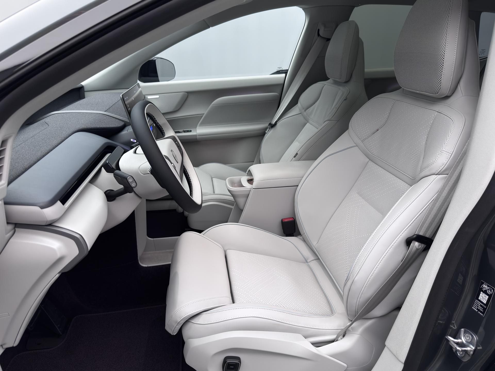 Volvo EX60, P10 AWD ELECTRIC ULTRA - fotka 3