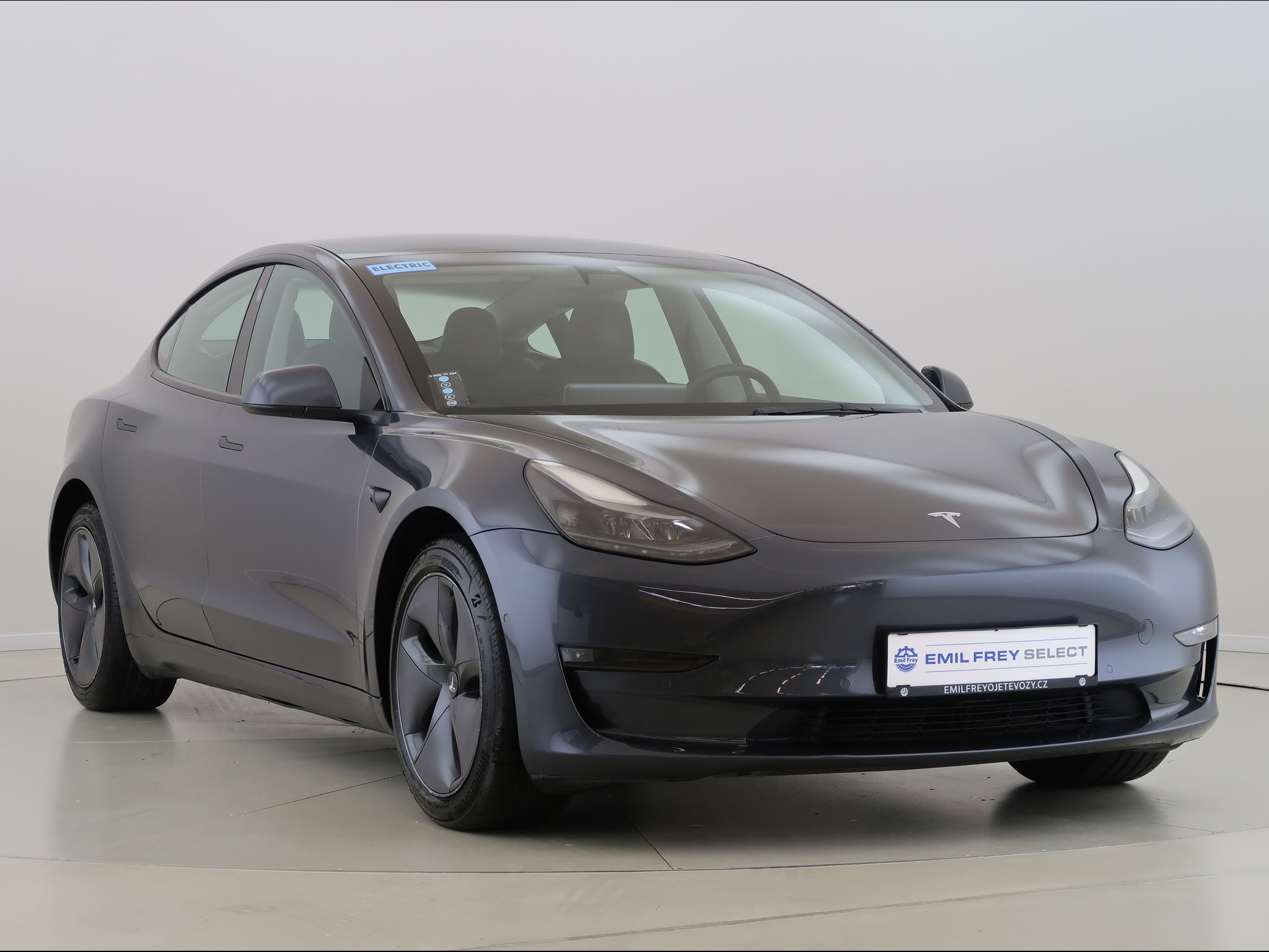 Tesla Model 3, LongRange,AWD,DualMotor - fotka 3