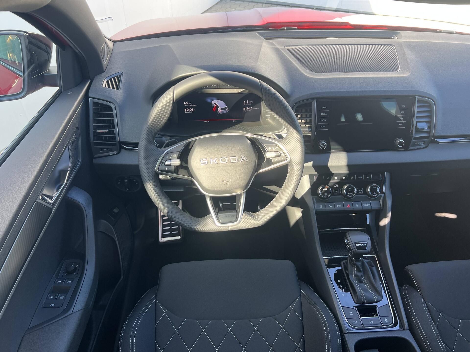 Škoda Karoq, Sportline 7DSG 1,5TSI - fotka 4