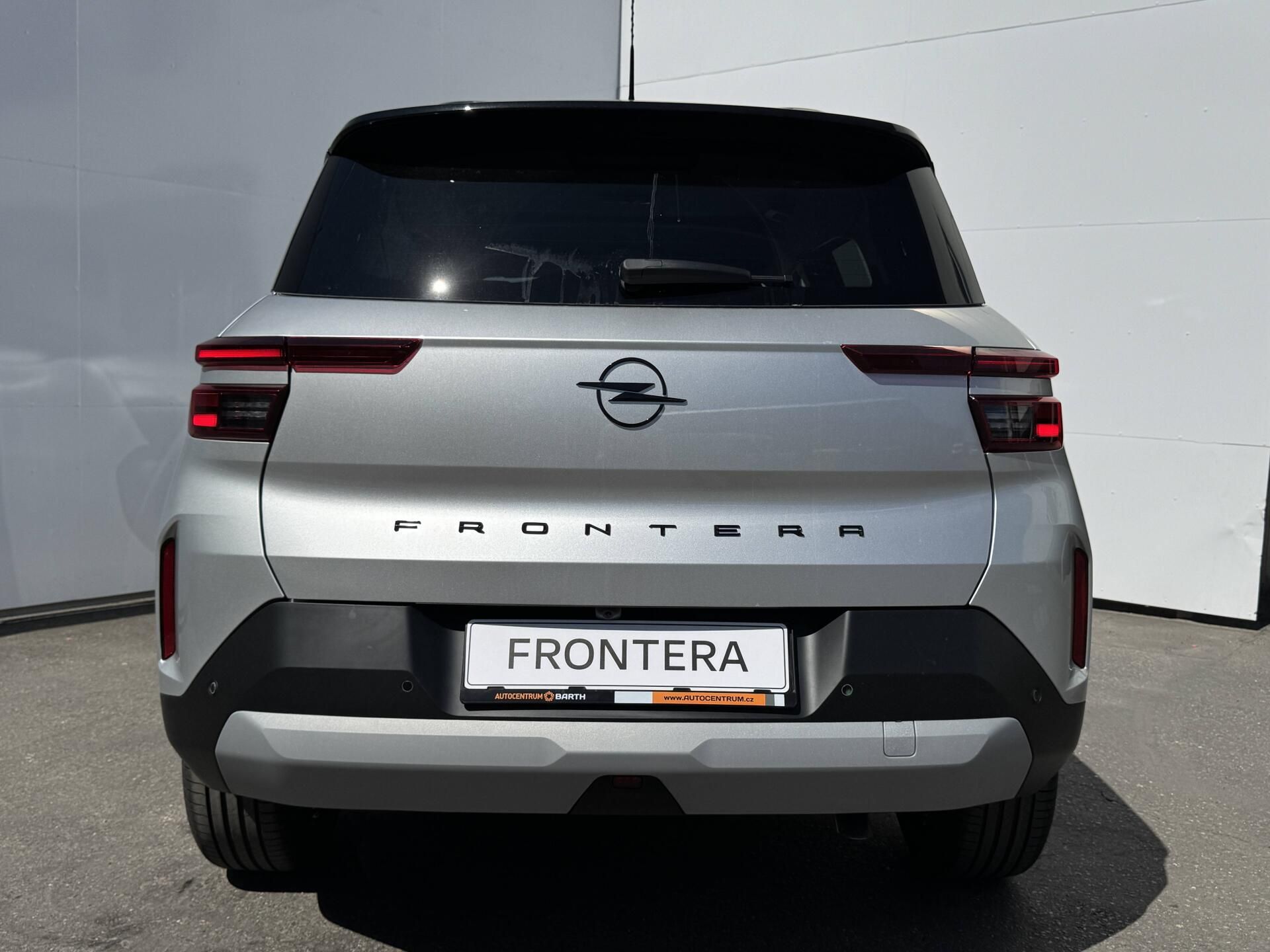 Opel Frontera, GS Hybrid 1,2 TURBO - fotka 5