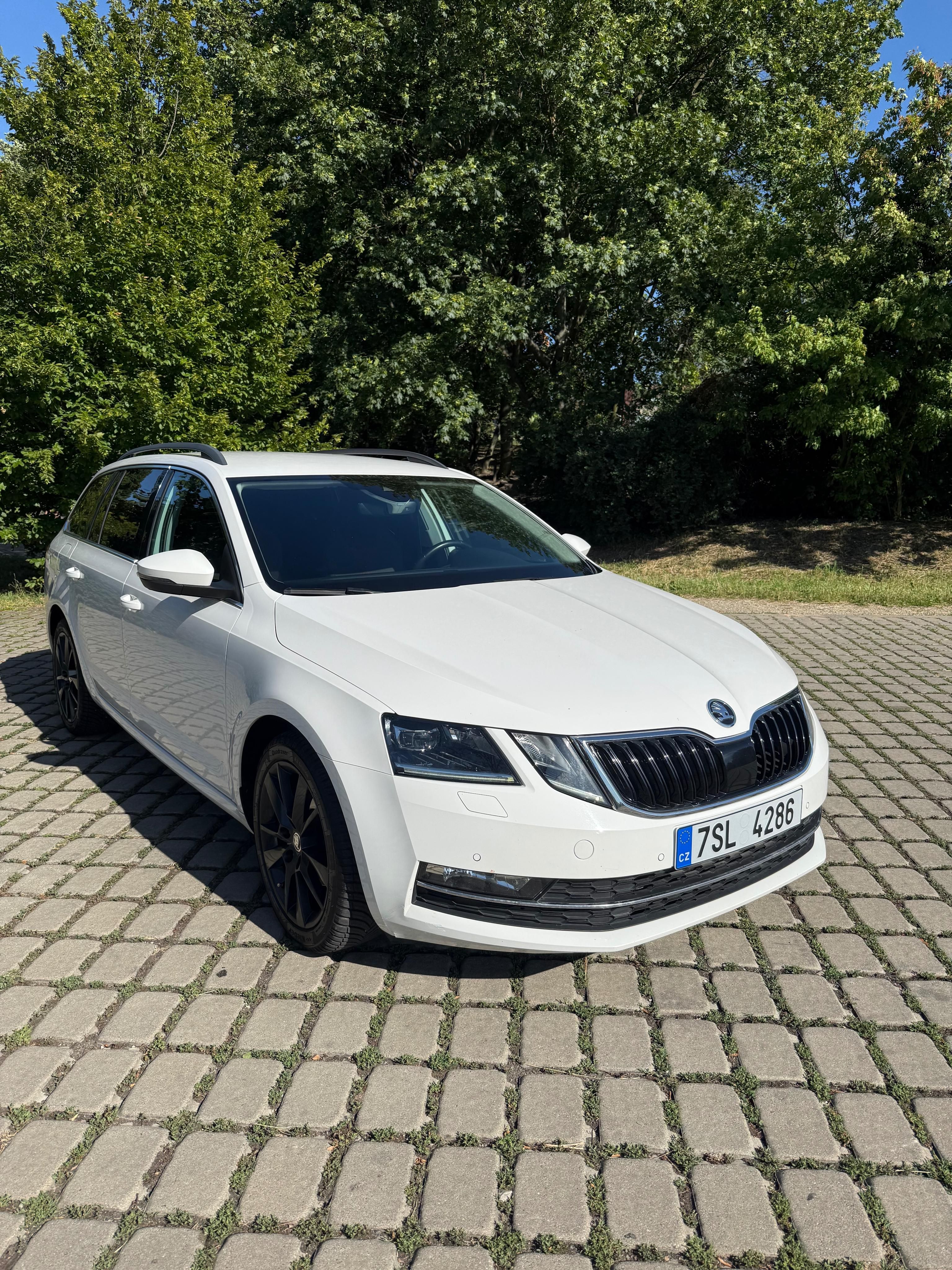 Škoda Octavia, Škoda Octavii Combi 1.6 TDI - fotka 2