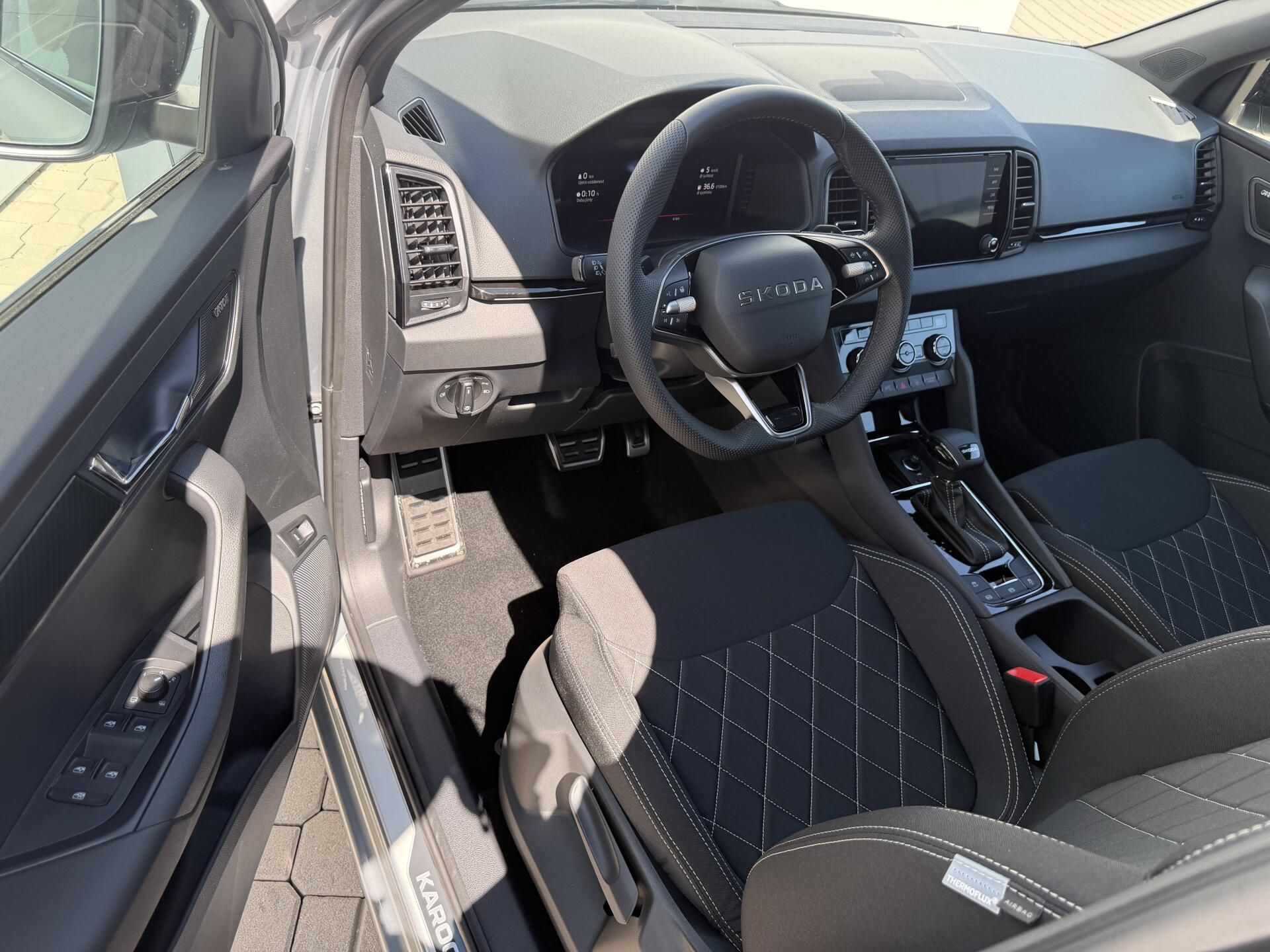Škoda Karoq, Sportline 7DSG 1,5TSI - fotka 3